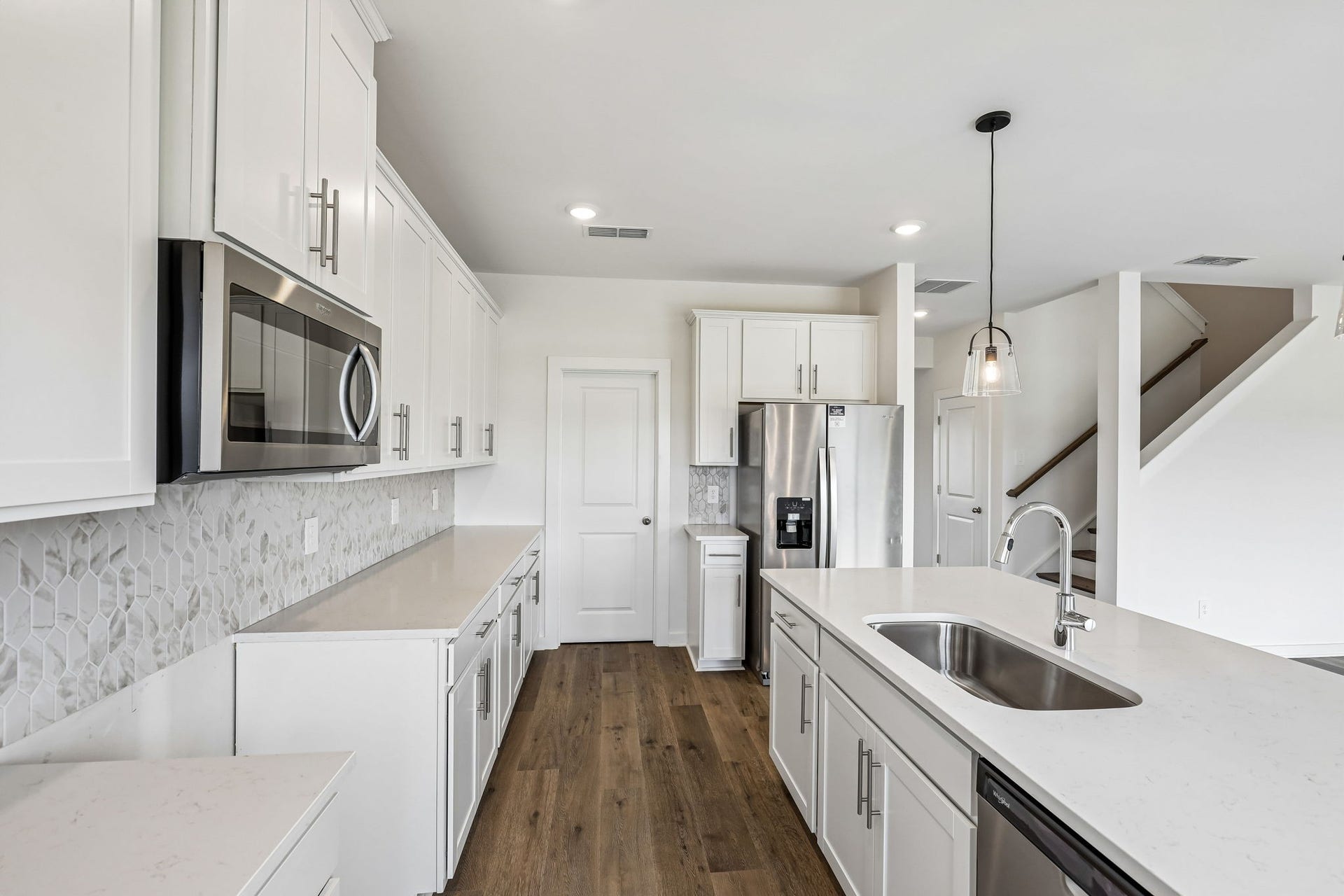 2917 Citrine Drive, Murfreesboro, TN 37127 2917 Citrine Drive, Murfreesboro, TN 37127