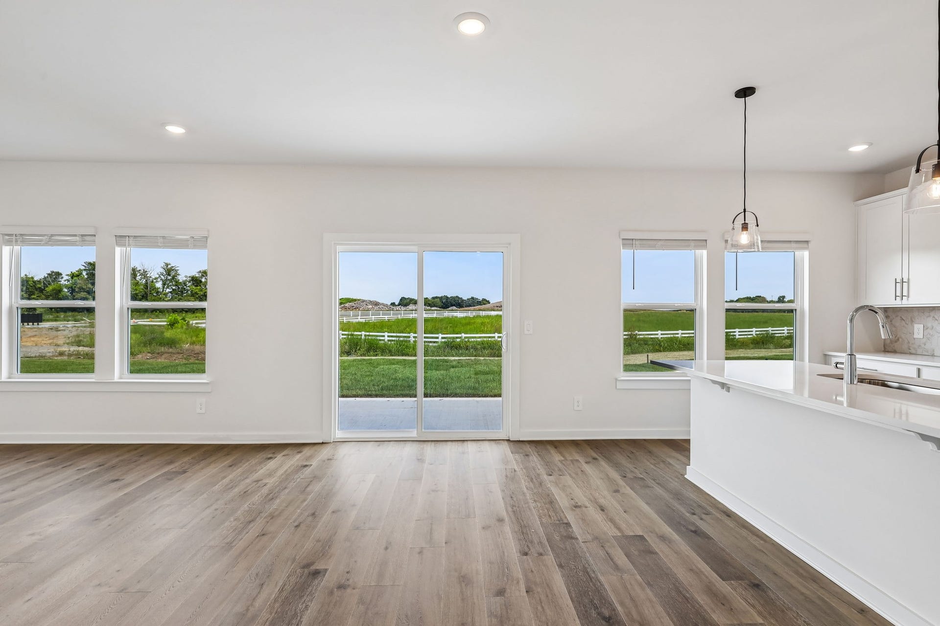 2917 Citrine Drive, Murfreesboro, TN 37127 2917 Citrine Drive, Murfreesboro, TN 37127