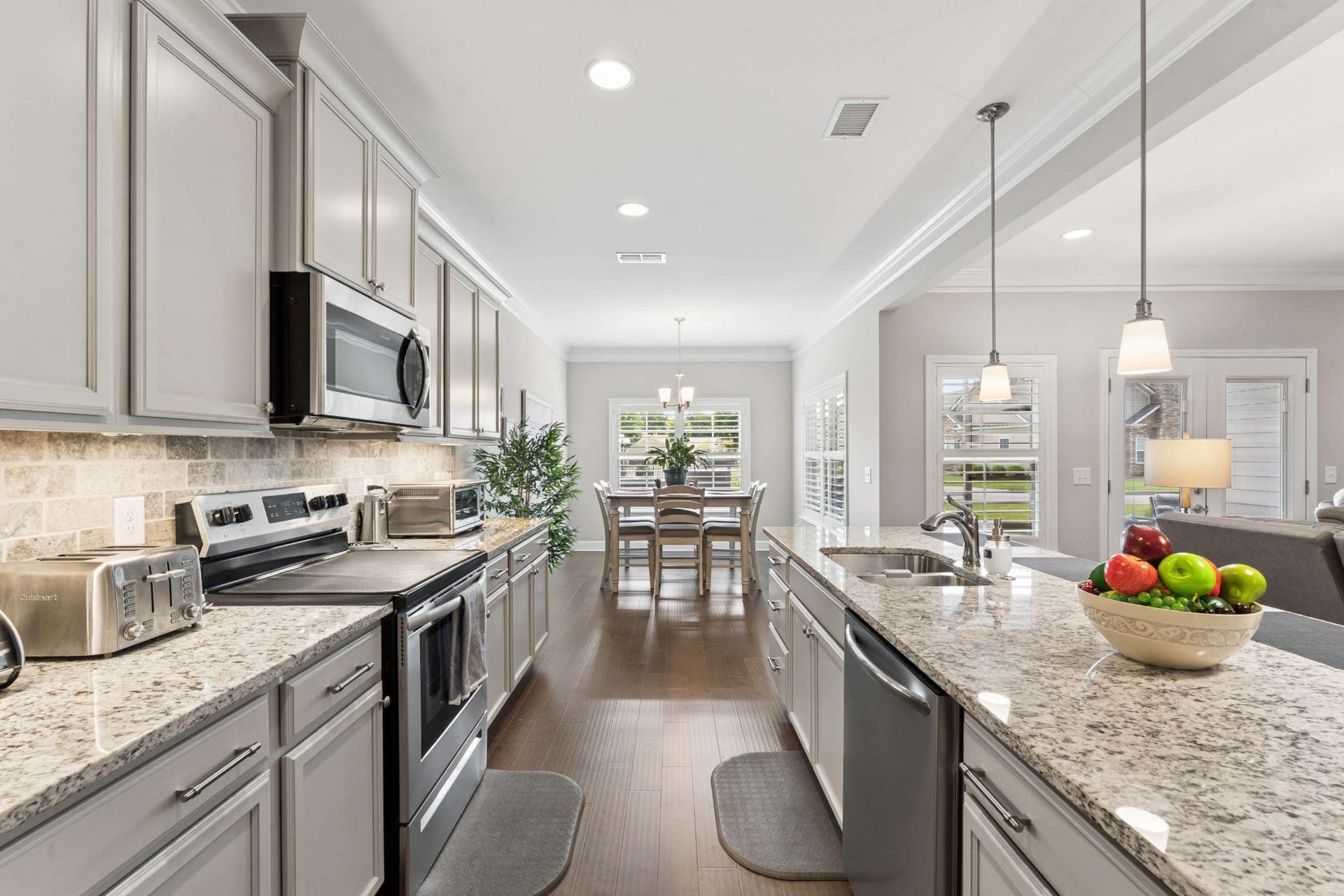 2423 Stonecenter Ln, Murfreesboro, TN 37128 2423 Stonecenter Ln, Murfreesboro, TN 37128