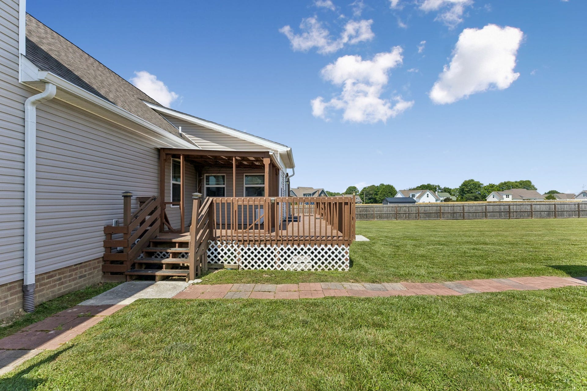 957 Richland Farms Dr, Manchester, TN 37355 957 Richland Farms Dr, Manchester, TN 37355