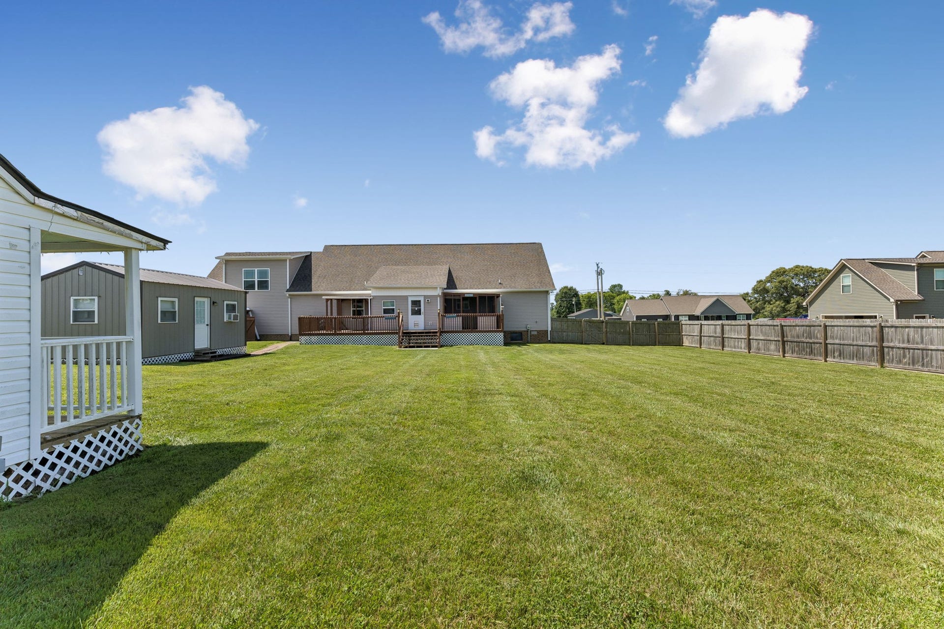 957 Richland Farms Dr, Manchester, TN 37355 957 Richland Farms Dr, Manchester, TN 37355