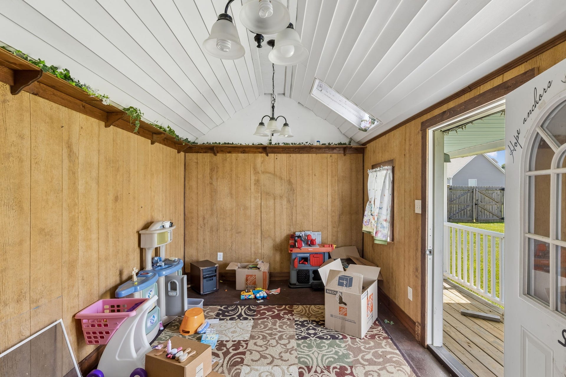 957 Richland Farms Dr, Manchester, TN 37355 957 Richland Farms Dr, Manchester, TN 37355