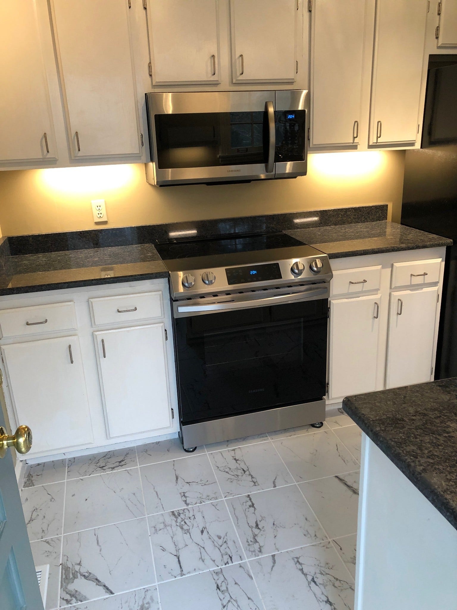 721 Kendall Dr, Nashville, TN 37209 721 Kendall Dr, Nashville, TN 37209