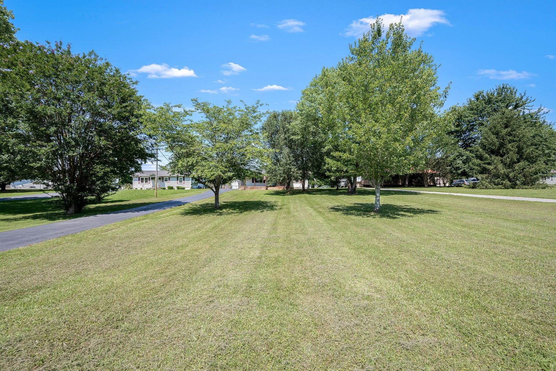 636 Warner Bridge Rd, Shelbyville, TN 37160 636 Warner Bridge Rd, Shelbyville, TN 37160