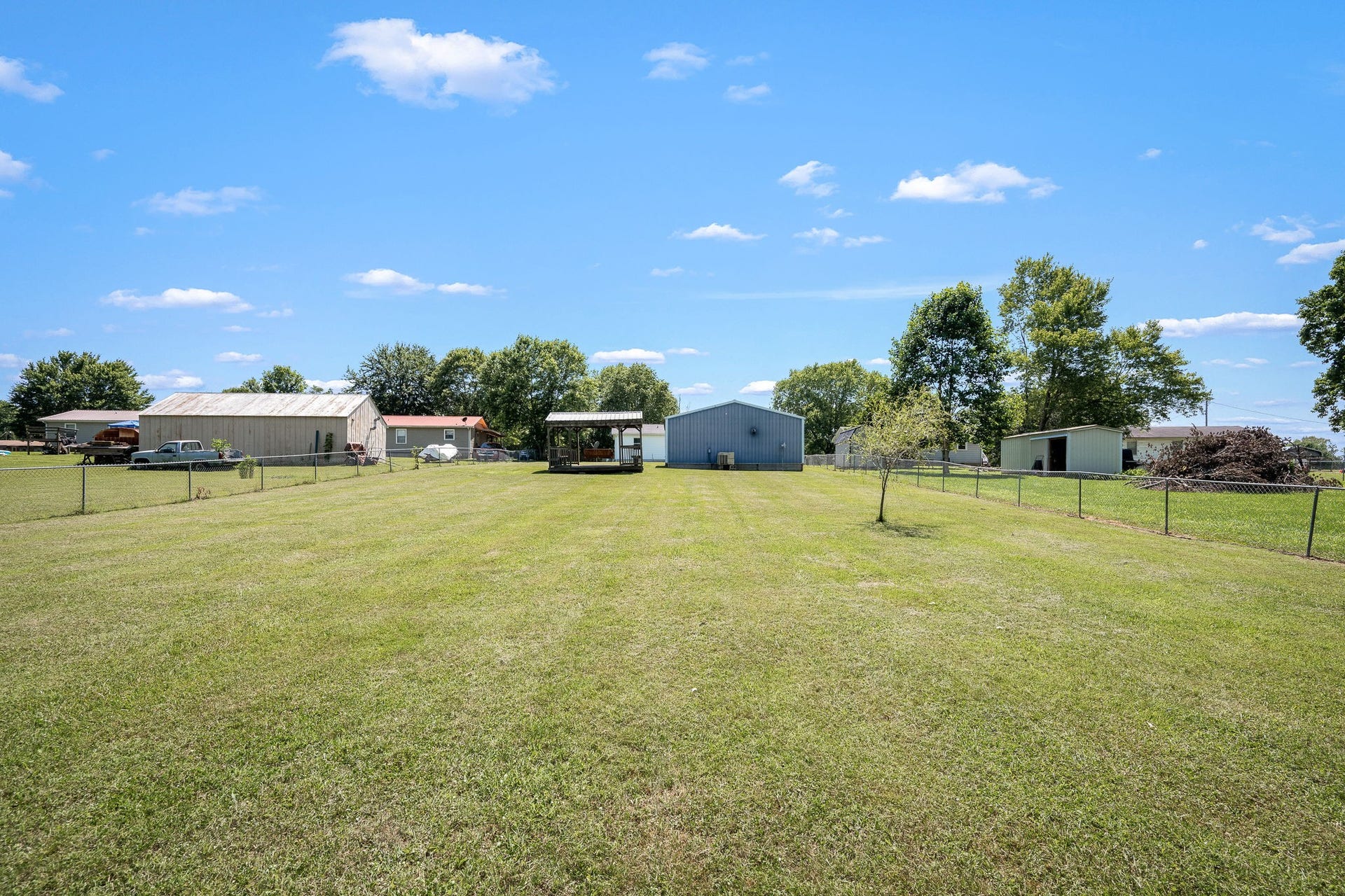 636 Warner Bridge Rd, Shelbyville, TN 37160 636 Warner Bridge Rd, Shelbyville, TN 37160