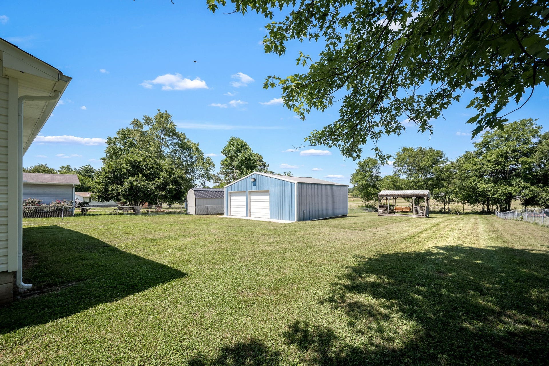 636 Warner Bridge Rd, Shelbyville, TN 37160 636 Warner Bridge Rd, Shelbyville, TN 37160