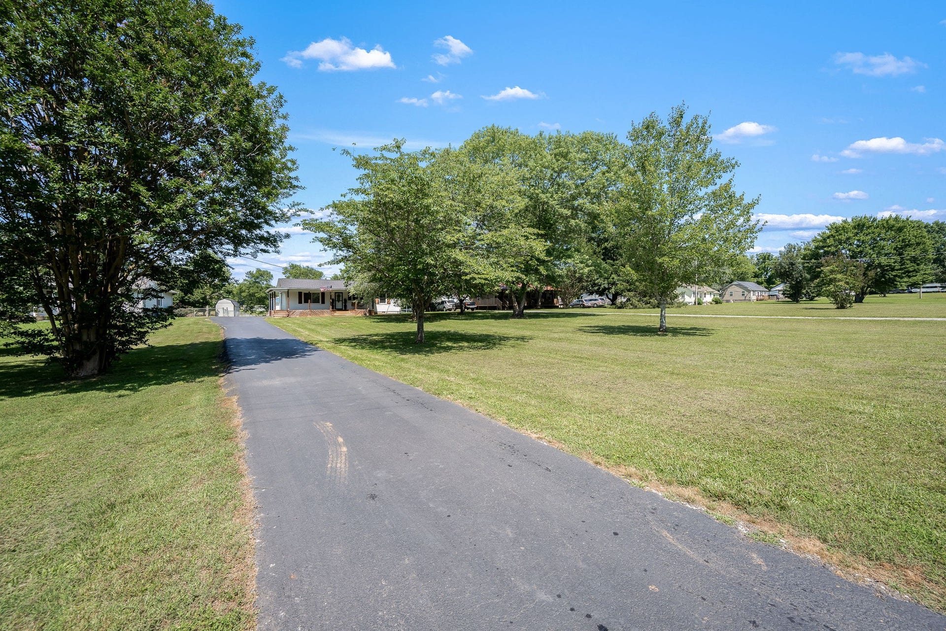 636 Warner Bridge Rd, Shelbyville, TN 37160 636 Warner Bridge Rd, Shelbyville, TN 37160
