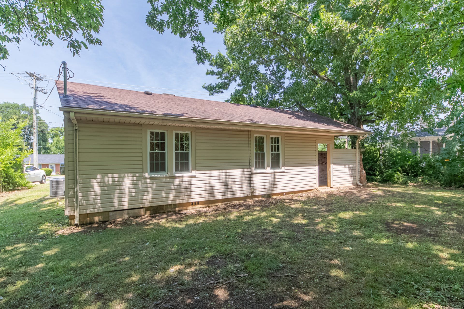 667 Franklin Ave, Lewisburg, TN 37091