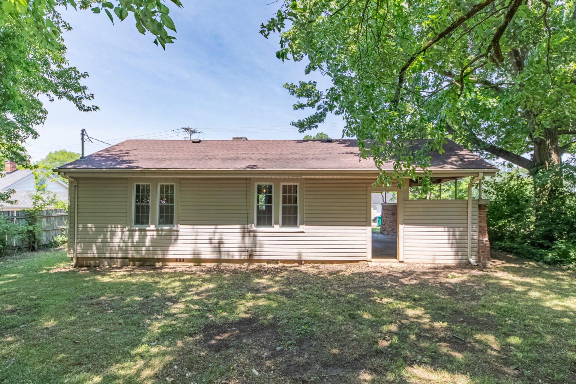 667 Franklin Ave, Lewisburg, TN 37091