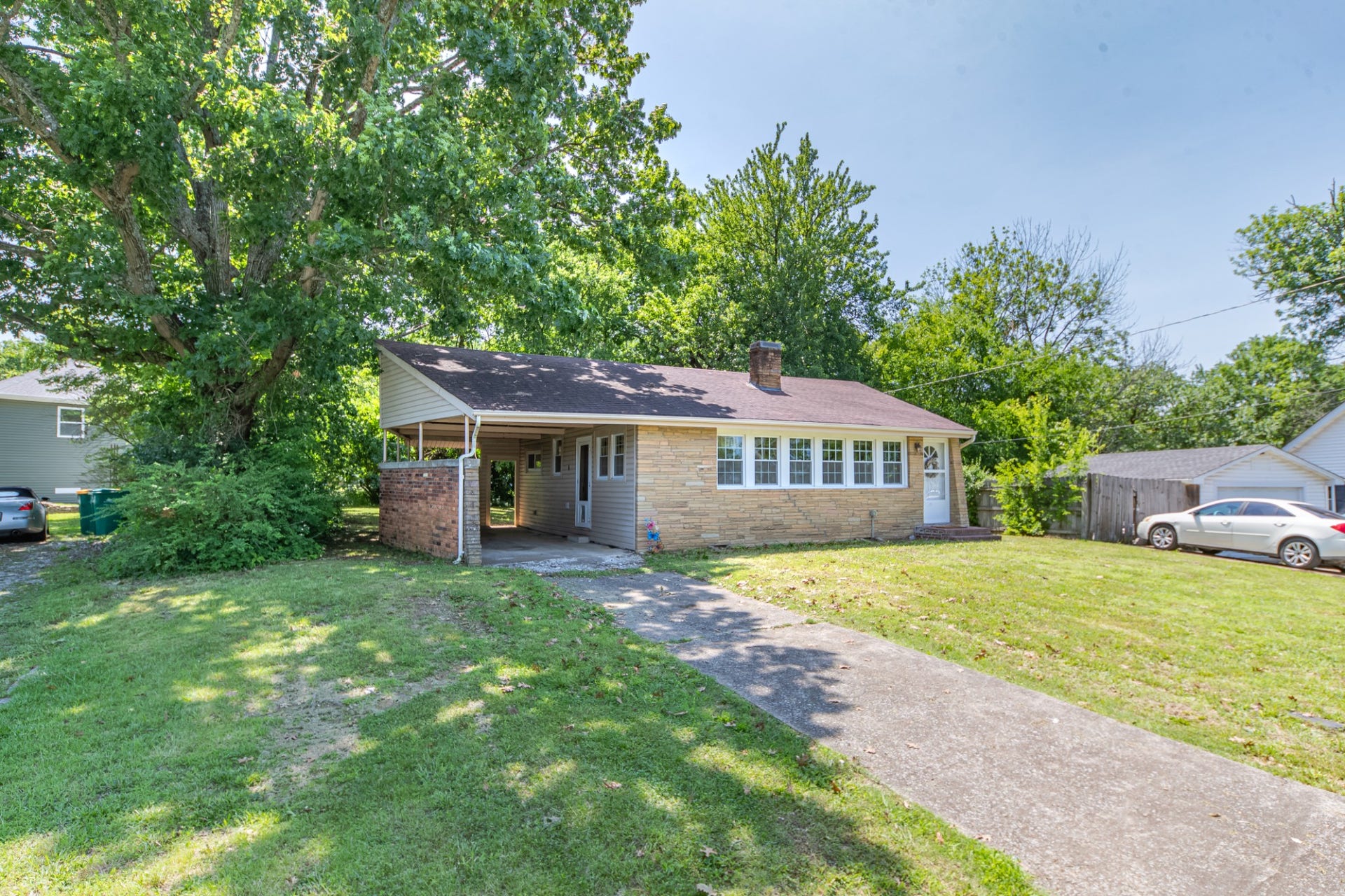 667 Franklin Ave, Lewisburg, TN 37091