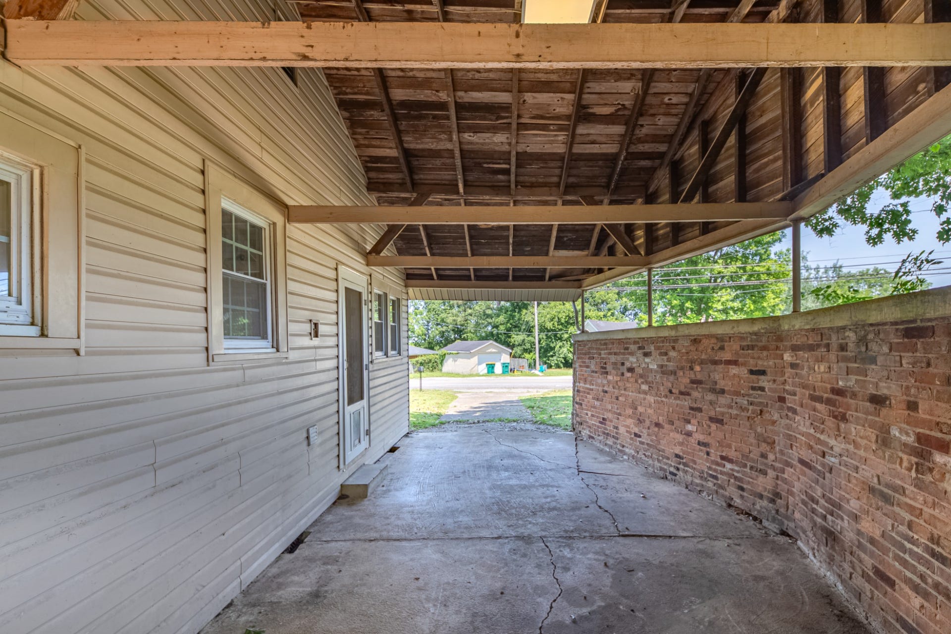 667 Franklin Ave, Lewisburg, TN 37091