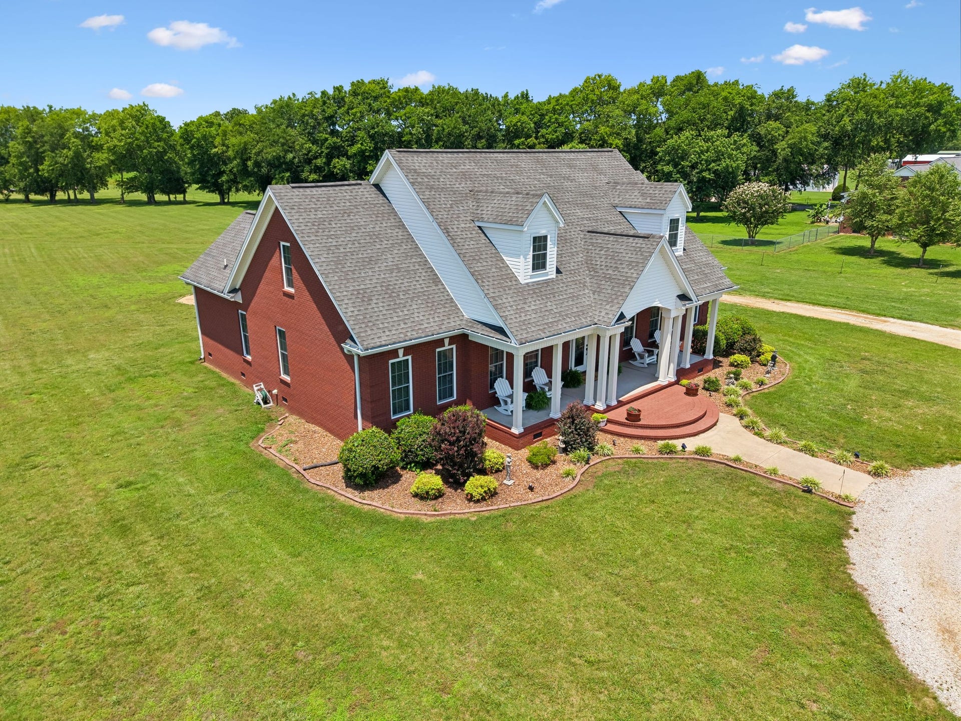4294 Trousdale Ln, Columbia, TN 38401 4294 Trousdale Ln, Columbia, TN 38401