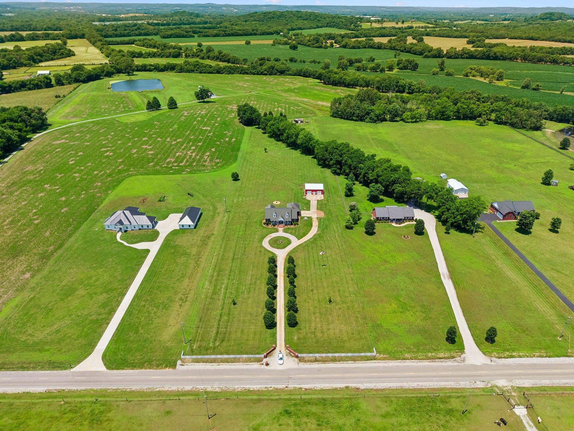 4294 Trousdale Ln, Columbia, TN 38401 4294 Trousdale Ln, Columbia, TN 38401