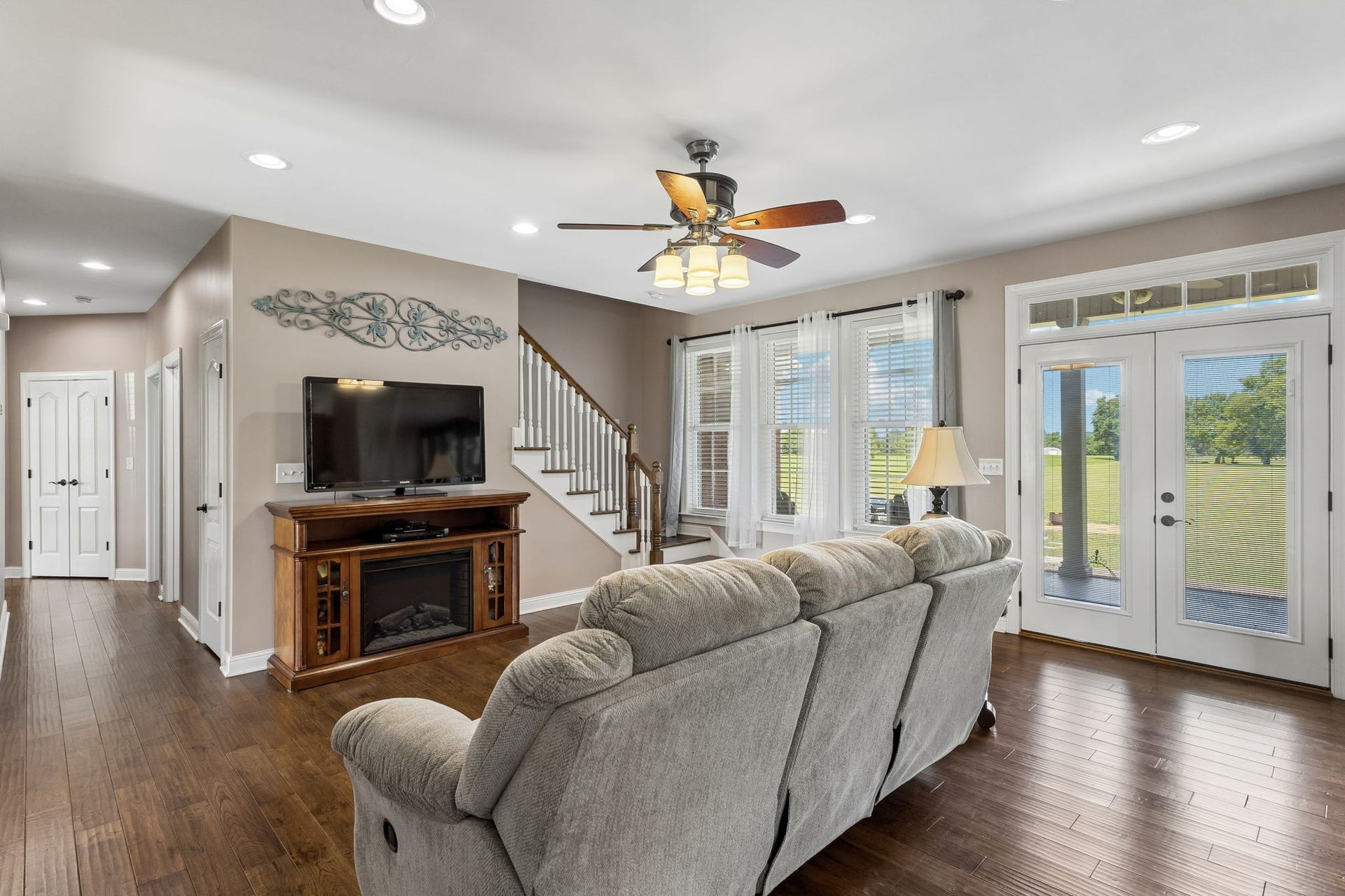 4294 Trousdale Ln, Columbia, TN 38401 4294 Trousdale Ln, Columbia, TN 38401