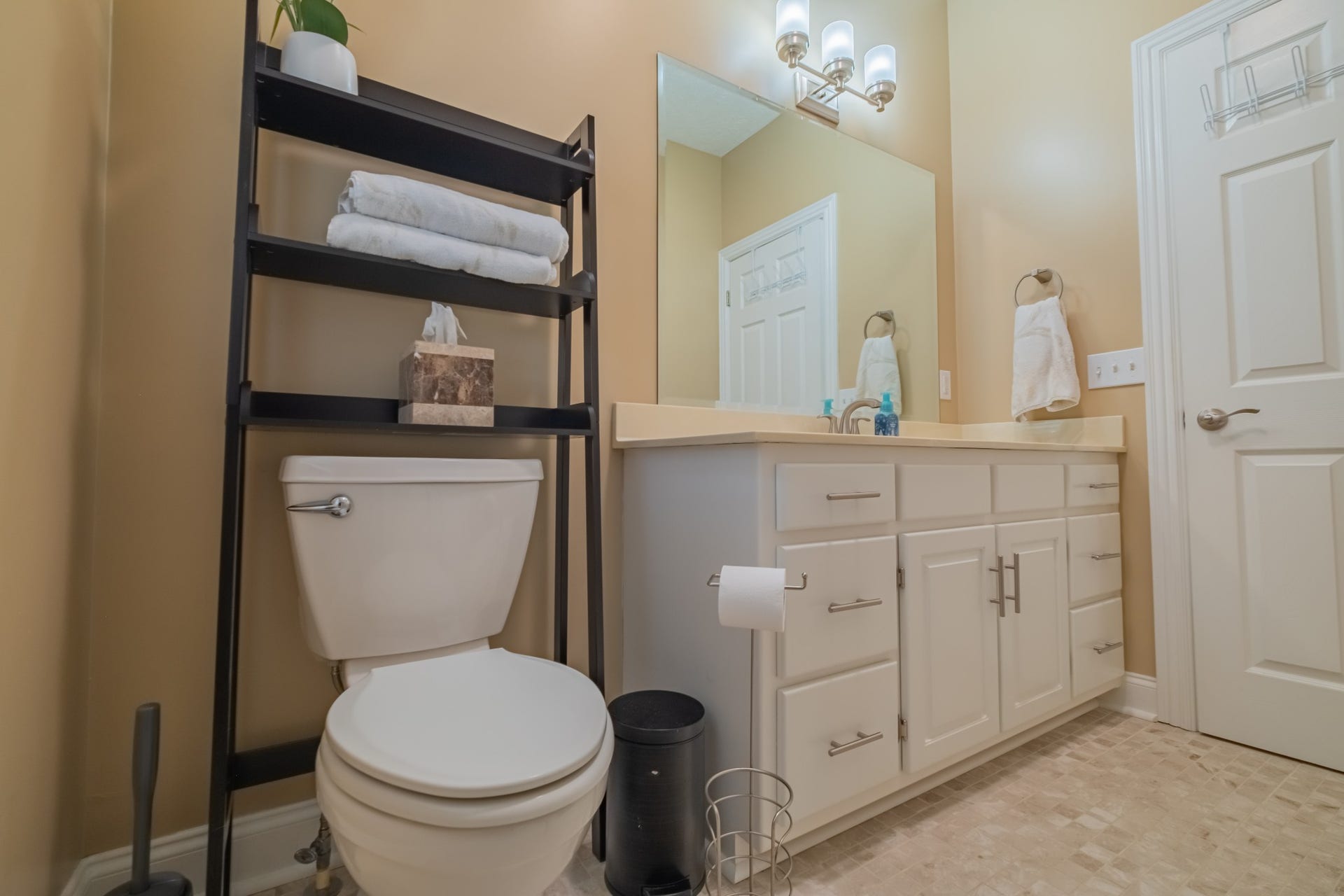 300 WILLOWBROOK DRIVE, Manchester, TN 37355 300 WILLOWBROOK DRIVE, Manchester, TN 37355