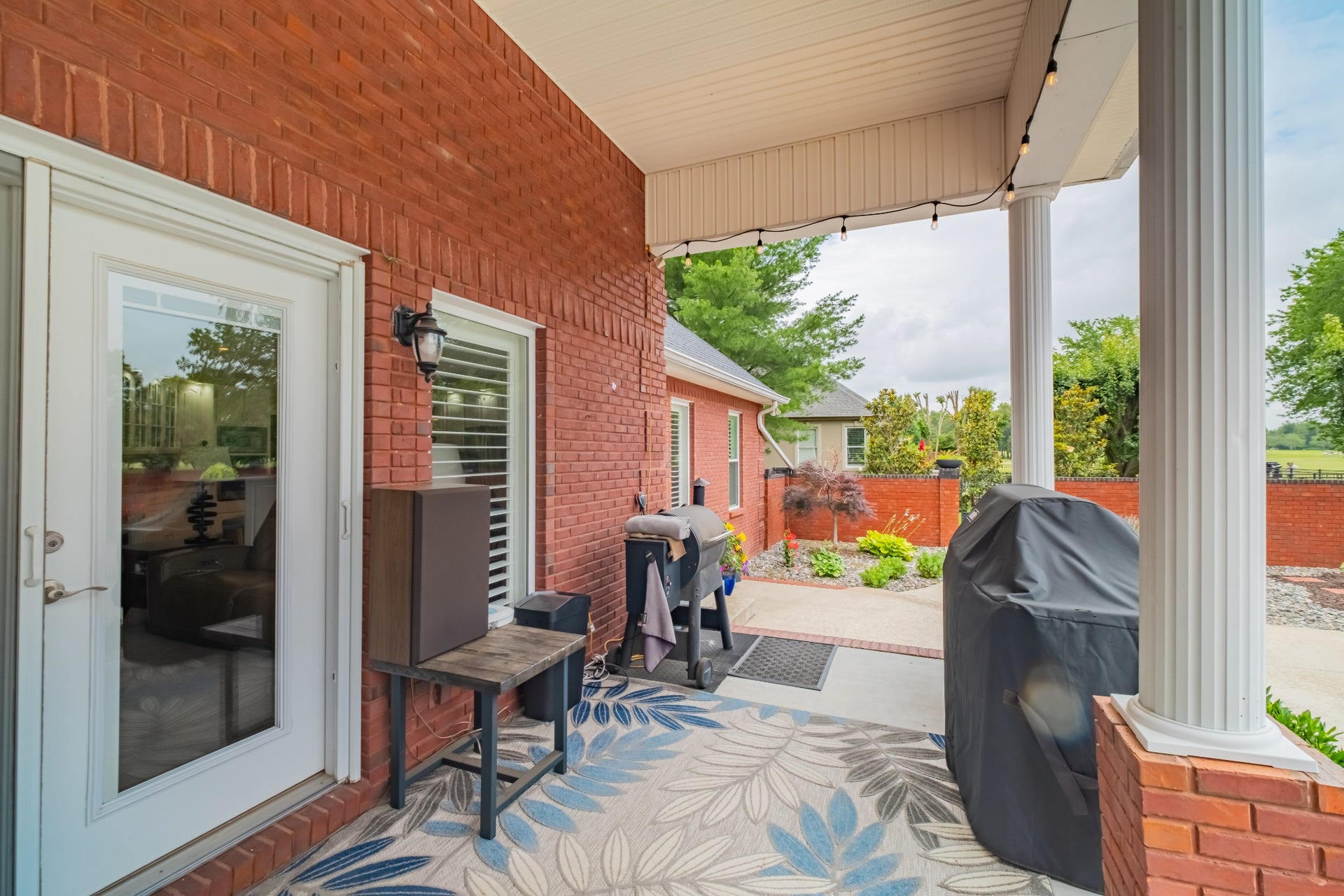 300 WILLOWBROOK DRIVE, Manchester, TN 37355 300 WILLOWBROOK DRIVE, Manchester, TN 37355