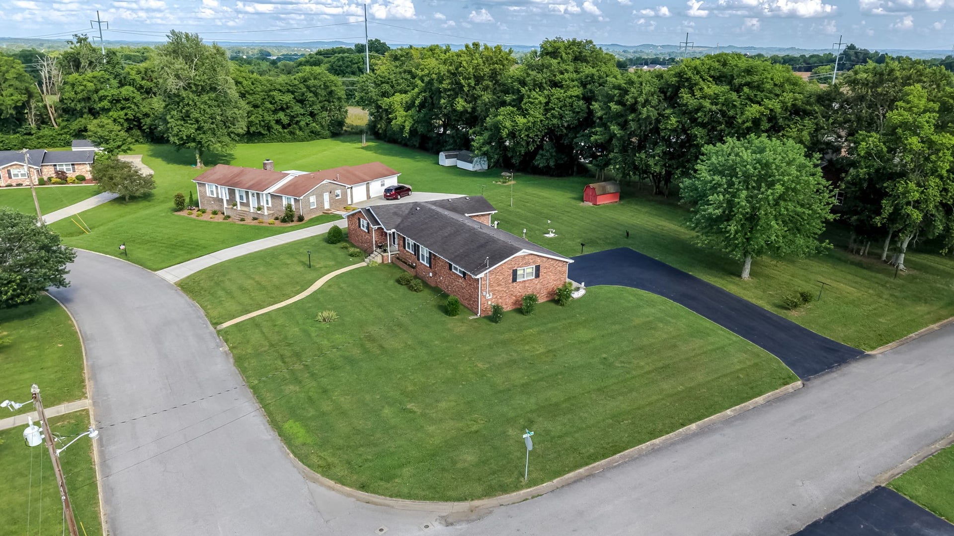 700 Dow Dr, Shelbyville, TN 37160 700 Dow Dr, Shelbyville, TN 37160