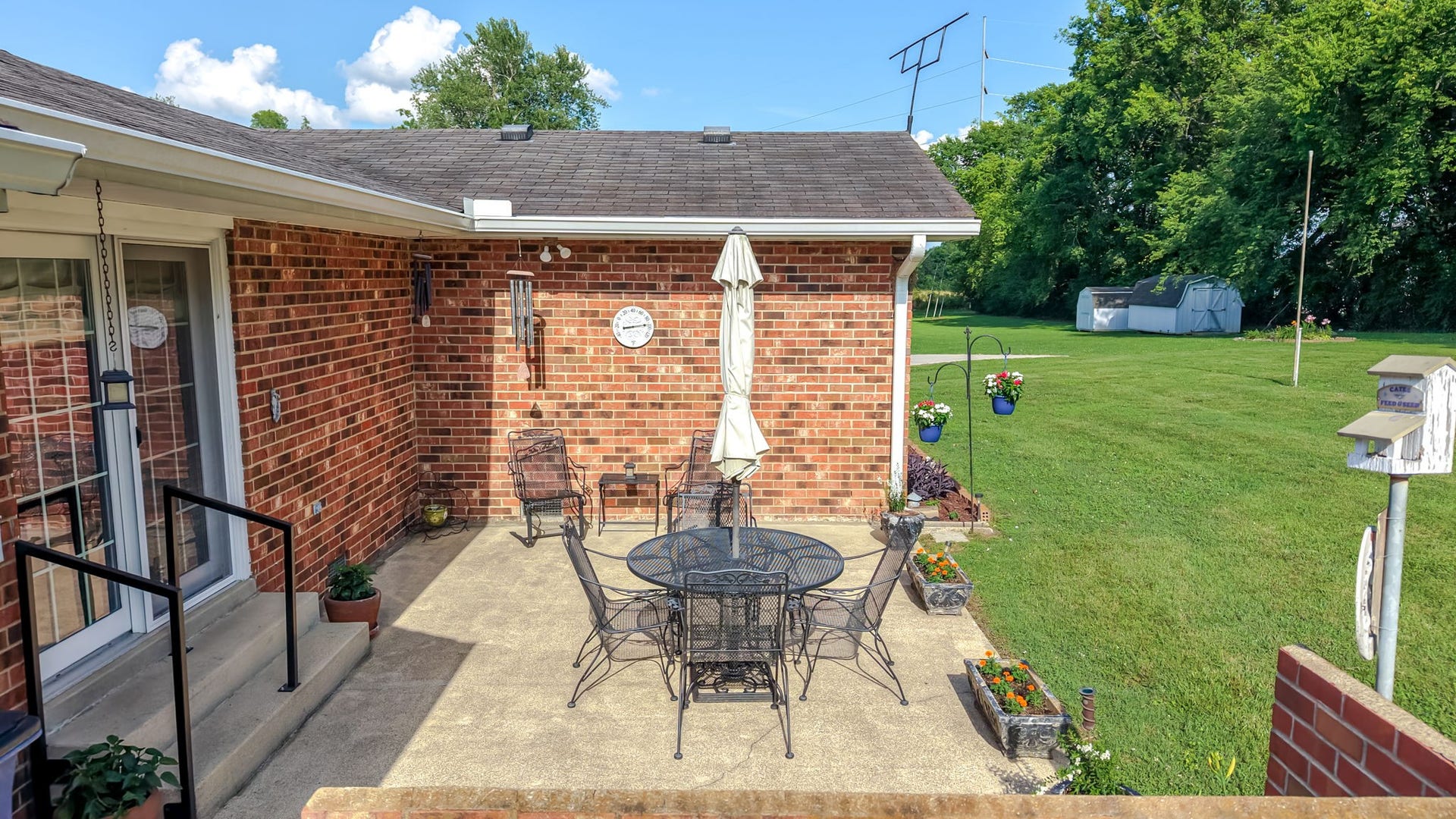 700 Dow Dr, Shelbyville, TN 37160 700 Dow Dr, Shelbyville, TN 37160