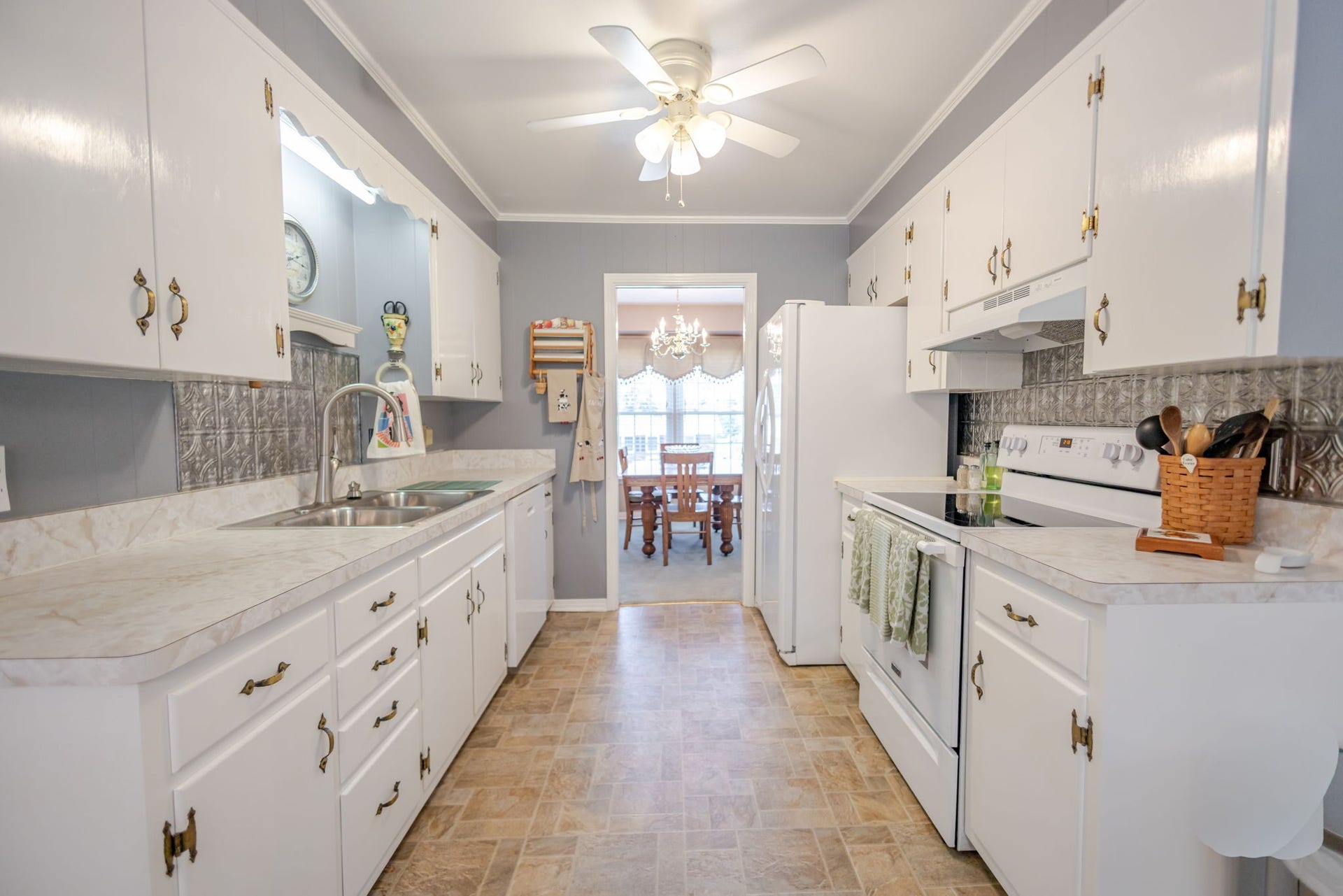 700 Dow Dr, Shelbyville, TN 37160 700 Dow Dr, Shelbyville, TN 37160
