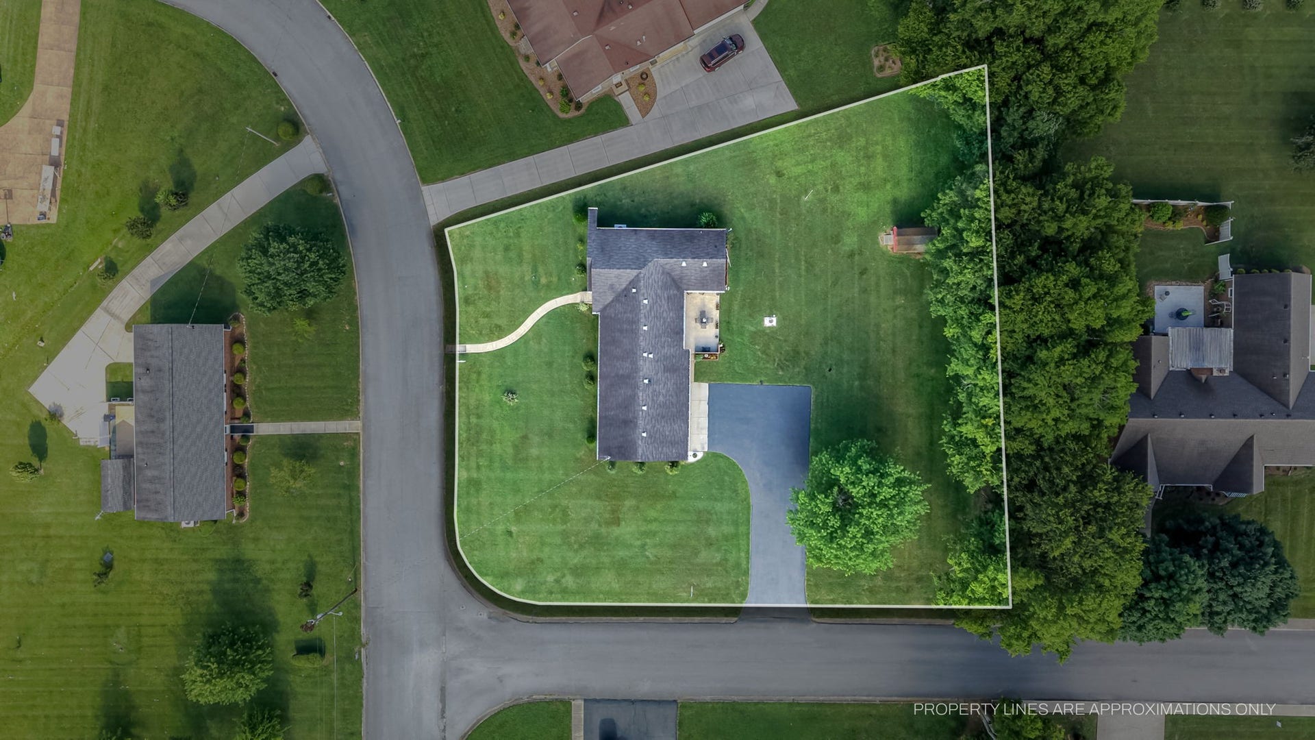 700 Dow Dr, Shelbyville, TN 37160 700 Dow Dr, Shelbyville, TN 37160