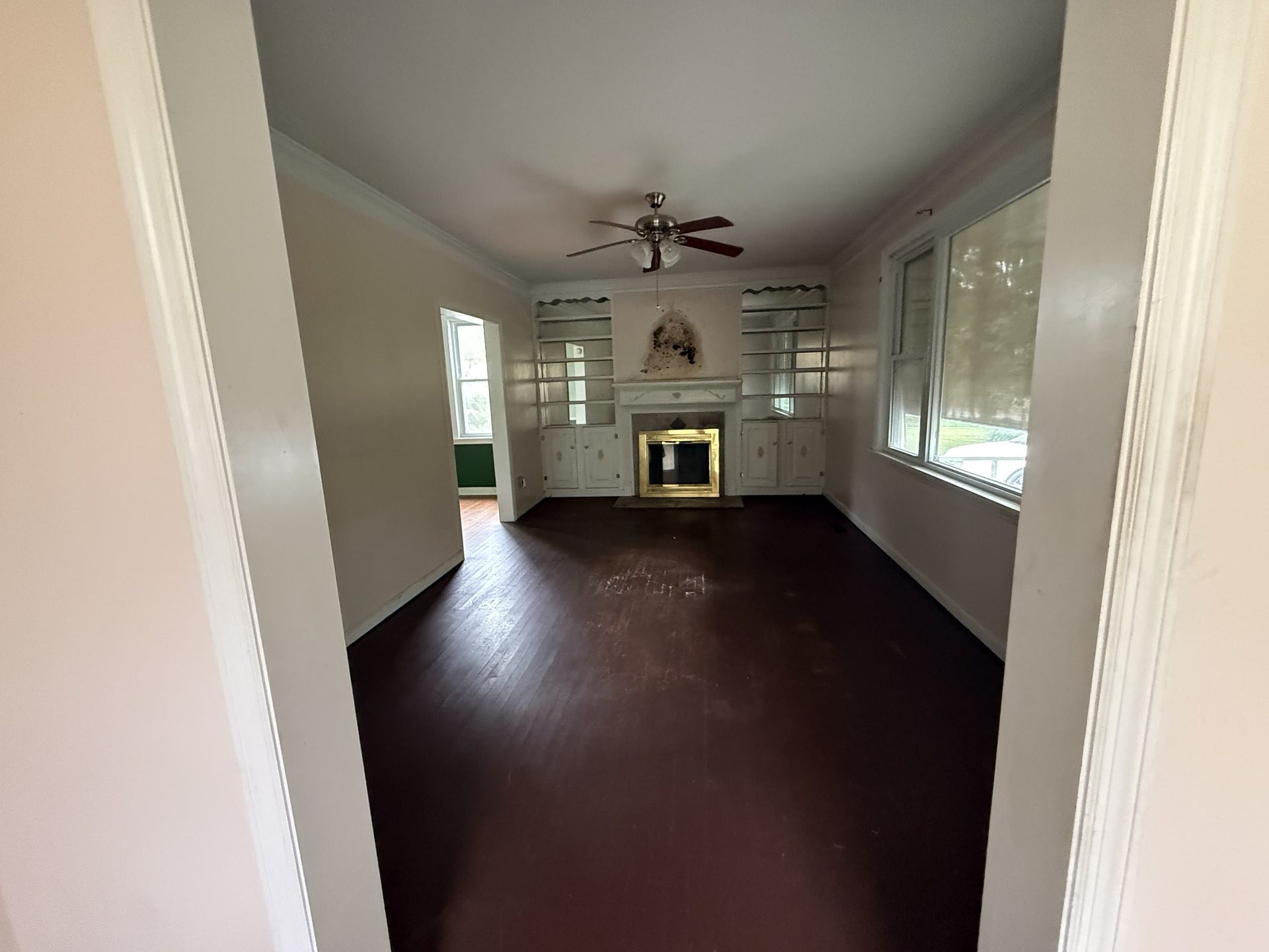 407 Third Ave, Columbia, TN 38401 407 Third Ave, Columbia, TN 38401