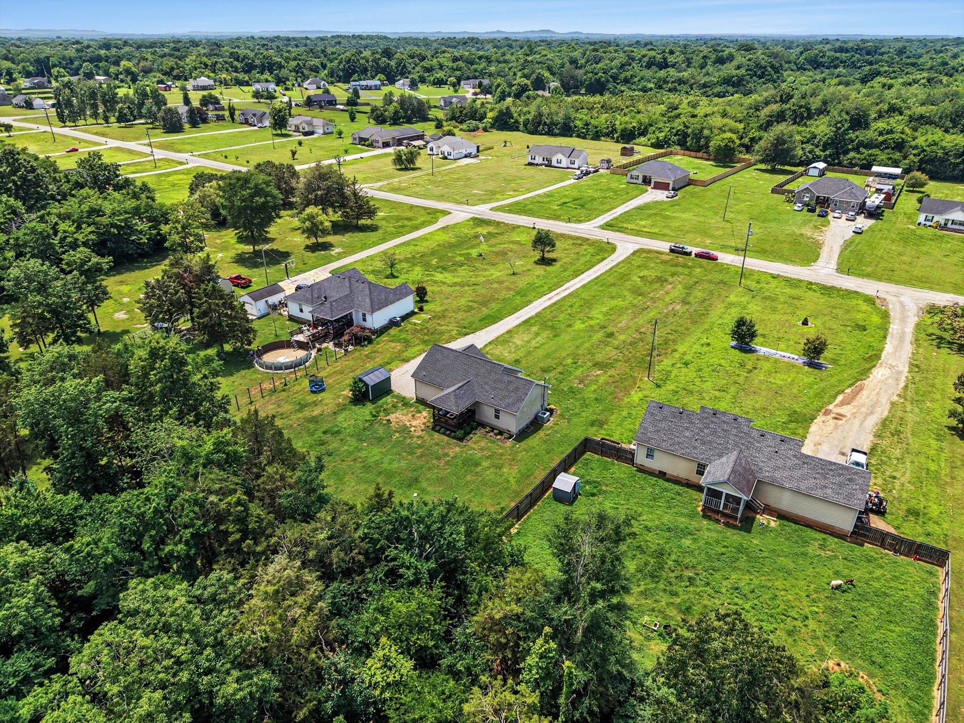 2662 Forest Run Dr, Lewisburg, TN 37091 2662 Forest Run Dr, Lewisburg, TN 37091