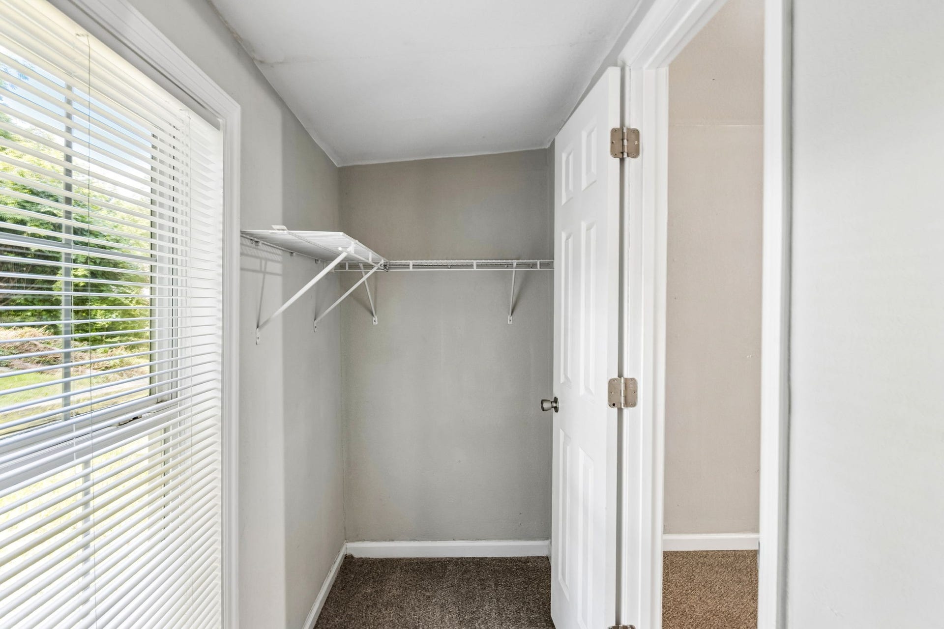 517 W 5th St, Columbia, TN 38401 517 W 5th St, Columbia, TN 38401