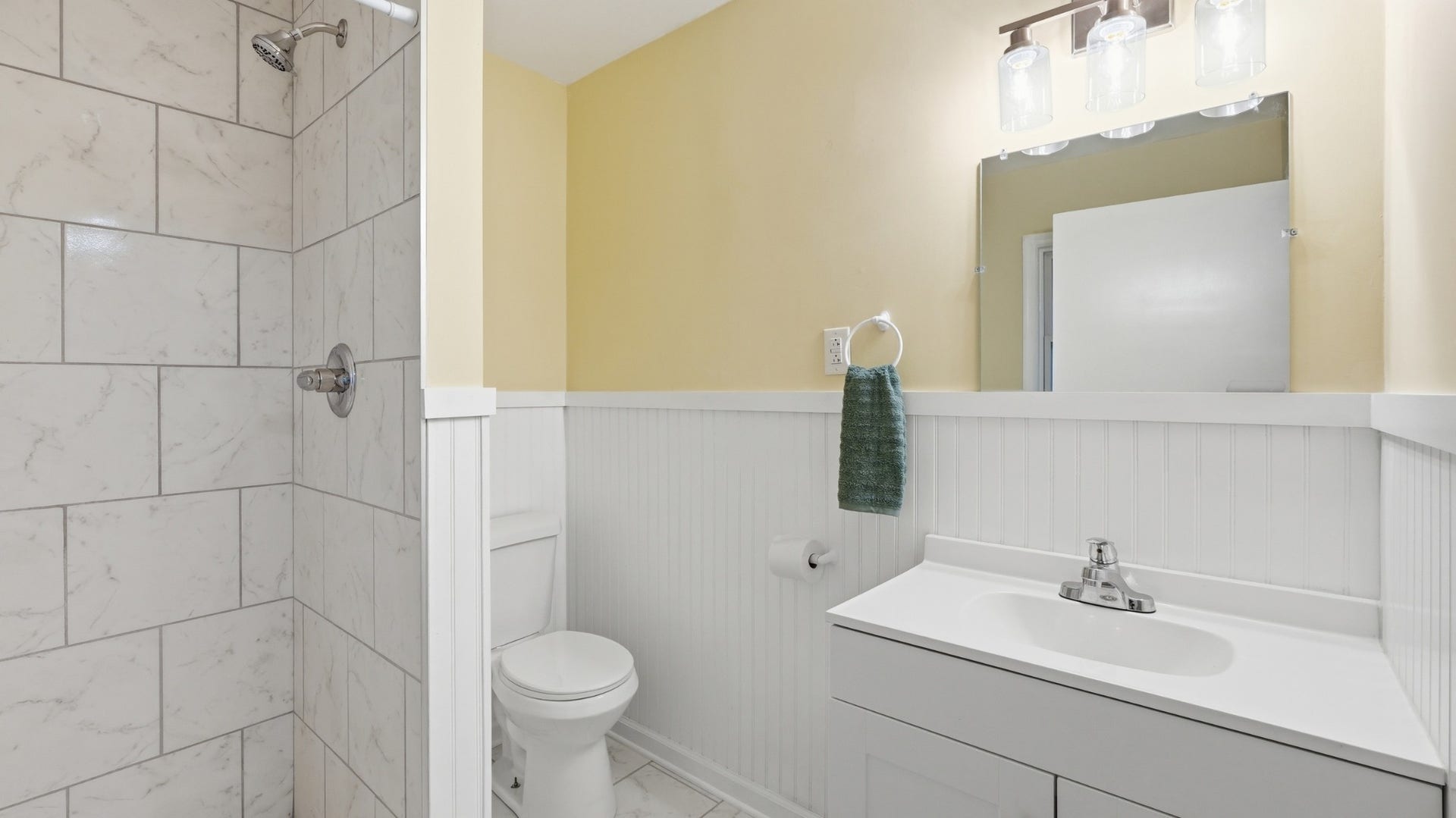 1200 Bond St, Manchester, TN 37355 1200 Bond St, Manchester, TN 37355