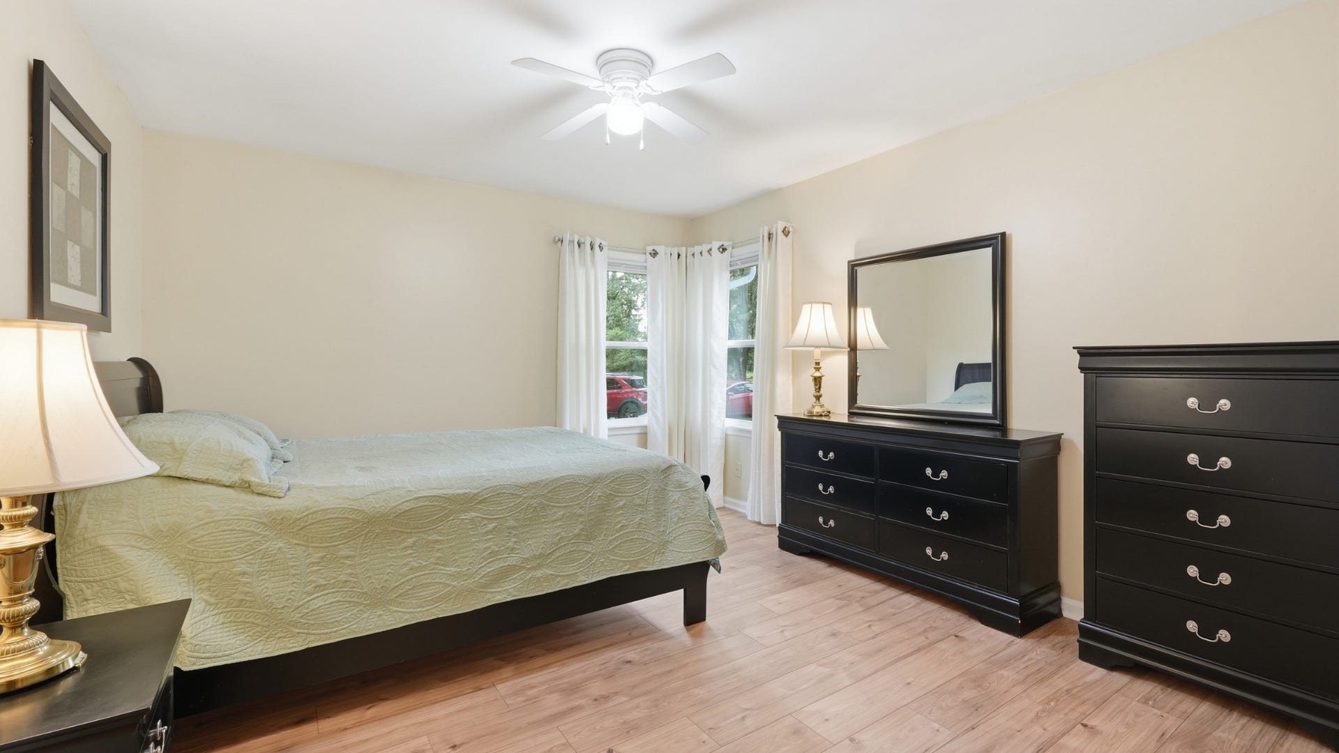 1200 Bond St, Manchester, TN 37355 1200 Bond St, Manchester, TN 37355