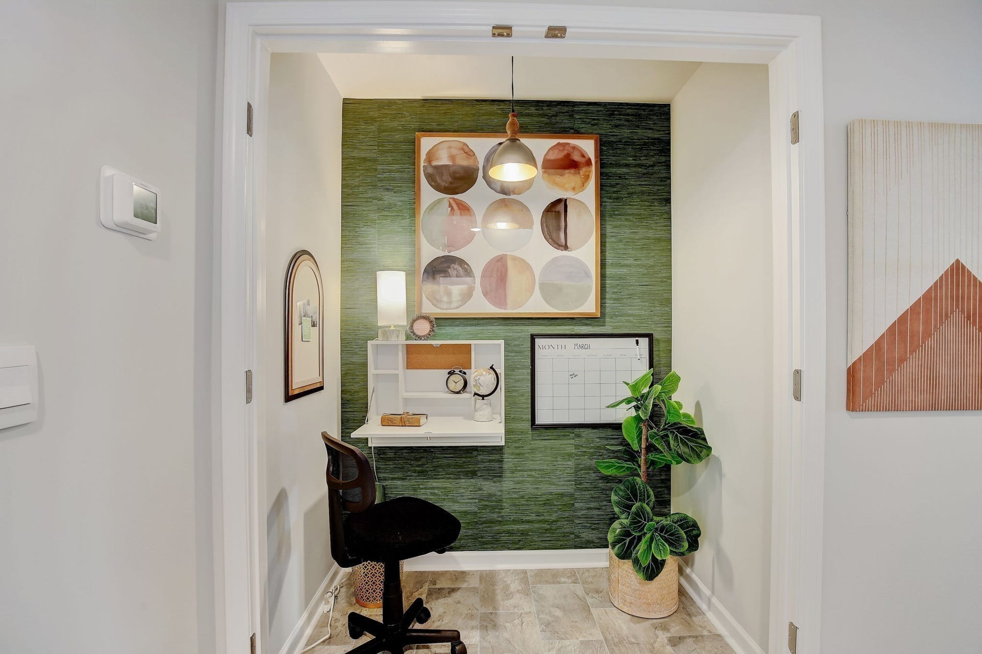 1447 Lexington Way, Lewisburg, TN 37091 Photos are of our model home. Some decorator items are not included.