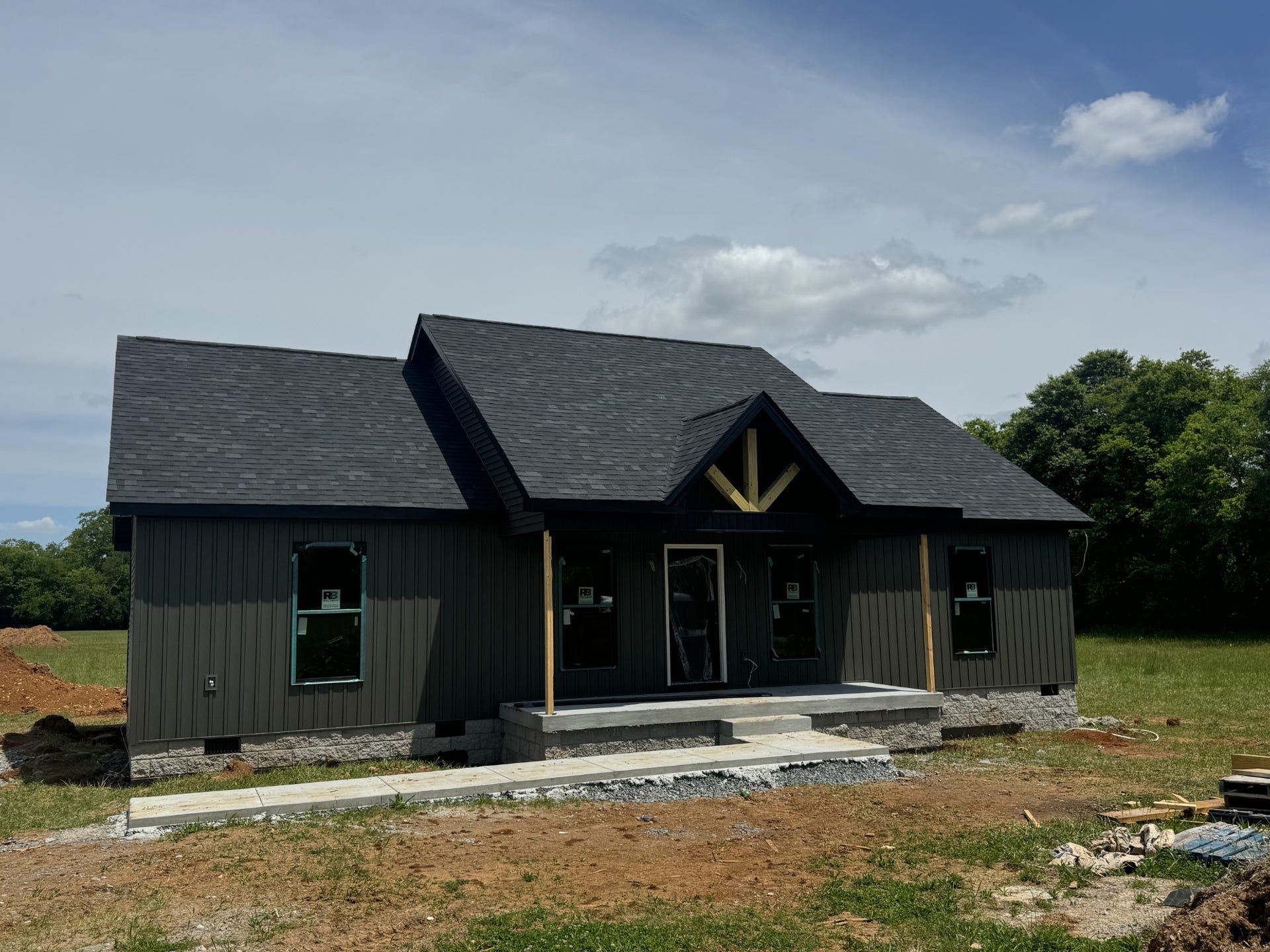 2112 Laws Hill Cir, Lewisburg, TN 37091 2112 Laws Hill Cir, Lewisburg, TN 37091