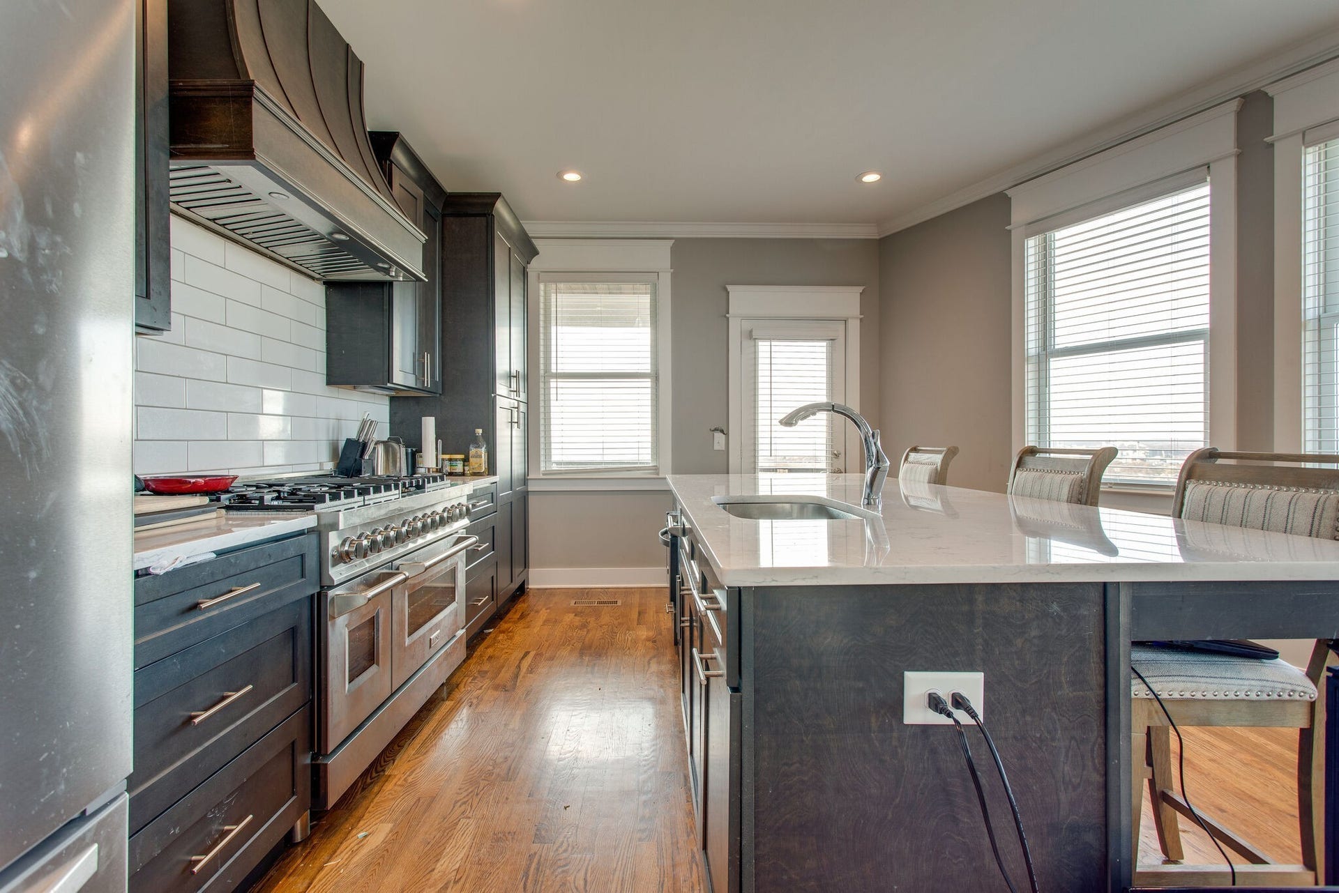 446 37th Ave N, Nashville, TN 37209 446 37th Ave N, Nashville, TN 37209
