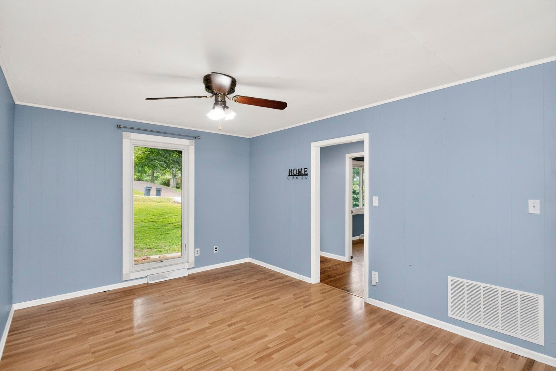 921 Azalea Dr, Columbia, TN 38401 921 Azalea Dr, Columbia, TN 38401