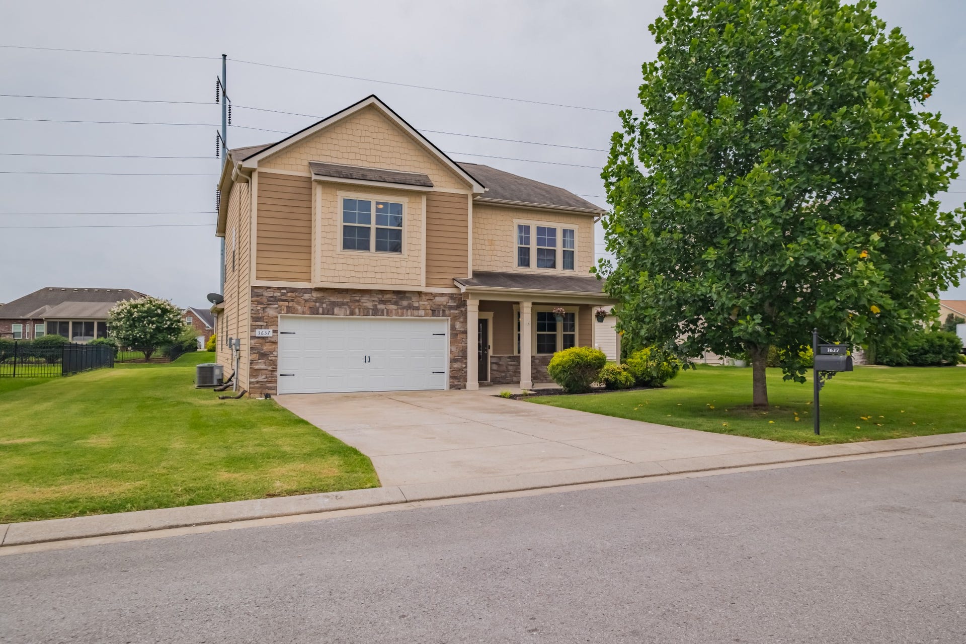 3637 Genoa Dr, Murfreesboro, TN 37128 3637 Genoa Dr, Murfreesboro, TN 37128