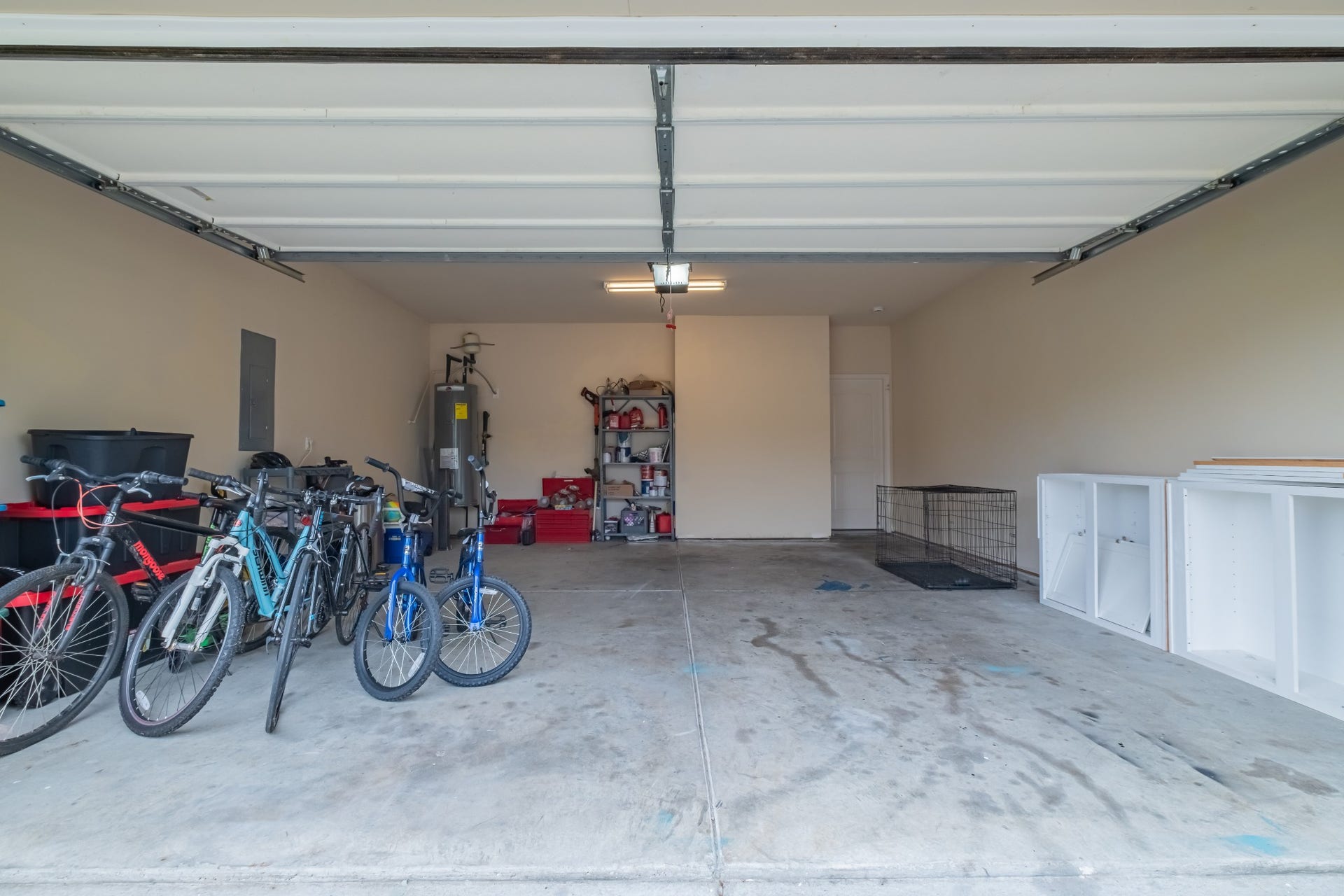 3637 Genoa Dr, Murfreesboro, TN 37128 2 Car Garage
