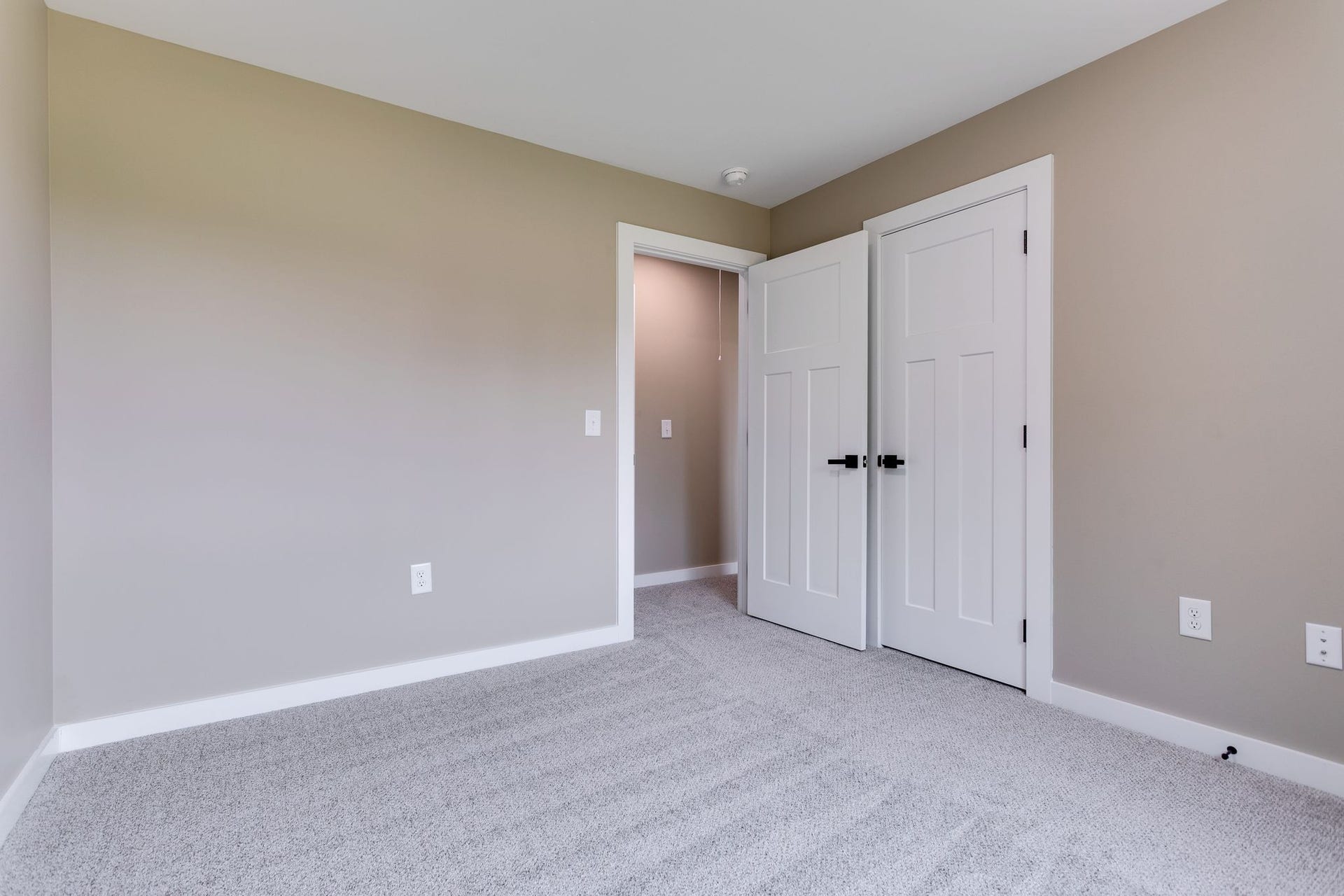 9408 Elk Ridge Rd, Mount Pleasant, TN 38474 9408 Elk Ridge Rd, Mount Pleasant, TN 38474