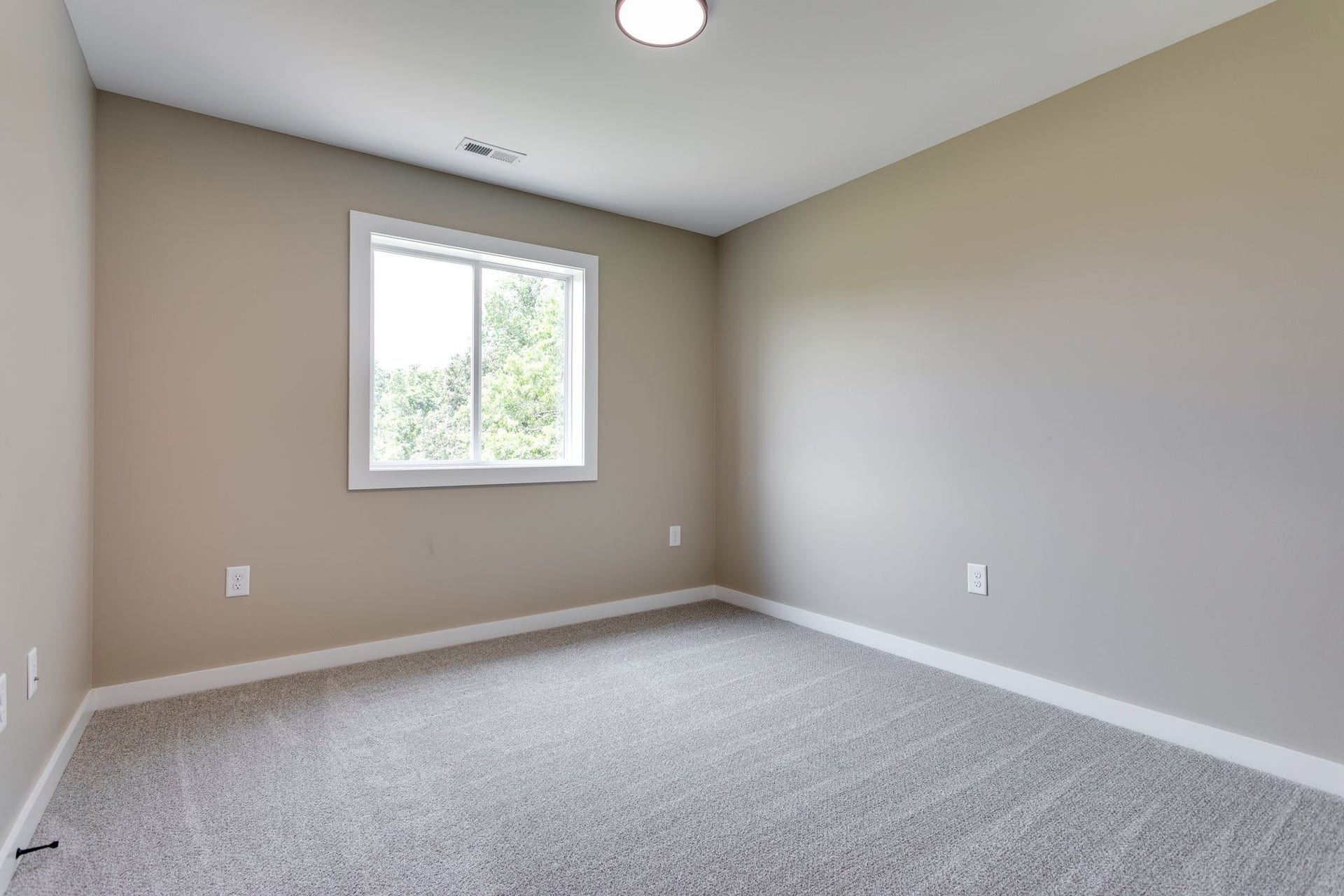 9408 Elk Ridge Rd, Mount Pleasant, TN 38474 9408 Elk Ridge Rd, Mount Pleasant, TN 38474