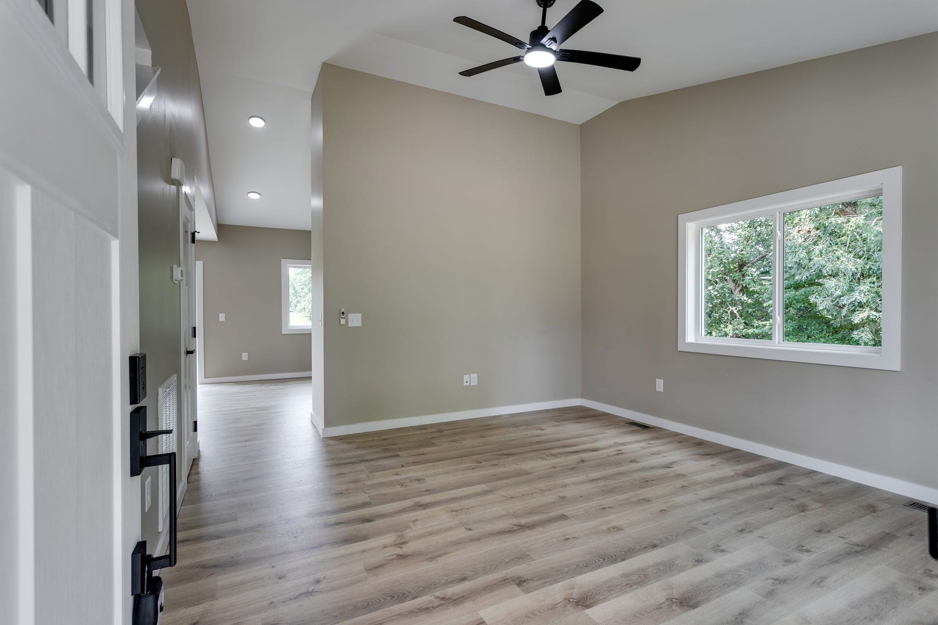 9408 Elk Ridge Rd, Mount Pleasant, TN 38474 9408 Elk Ridge Rd, Mount Pleasant, TN 38474