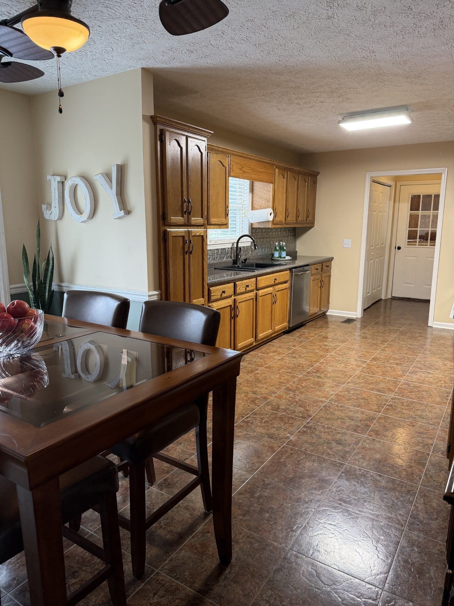67 Eldon Dr, Manchester, TN 37355 67 Eldon Dr, Manchester, TN 37355