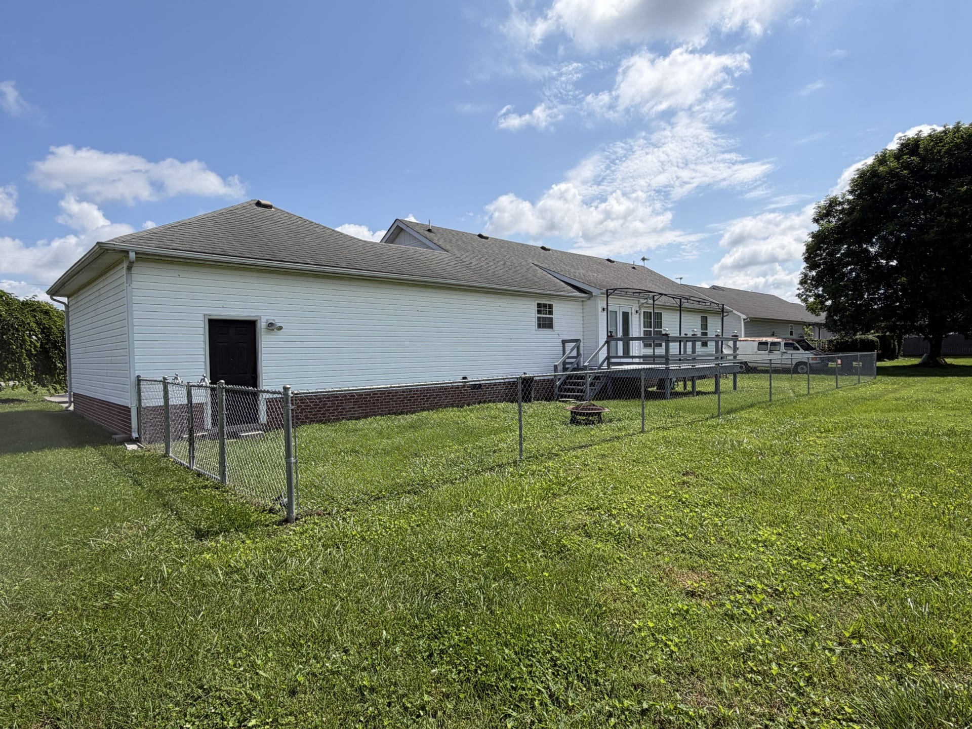 67 Eldon Dr, Manchester, TN 37355 67 Eldon Dr, Manchester, TN 37355