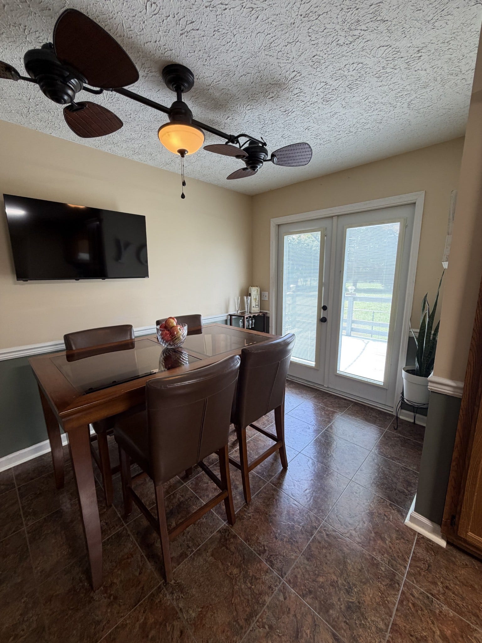 67 Eldon Dr, Manchester, TN 37355 67 Eldon Dr, Manchester, TN 37355