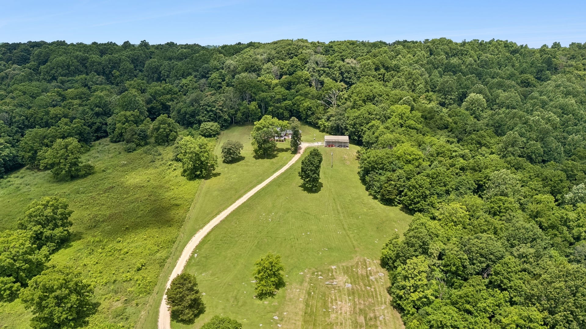 2865 Spring Place Rd, Belfast, TN 37019 2865 Spring Place Rd, Belfast, TN 37019