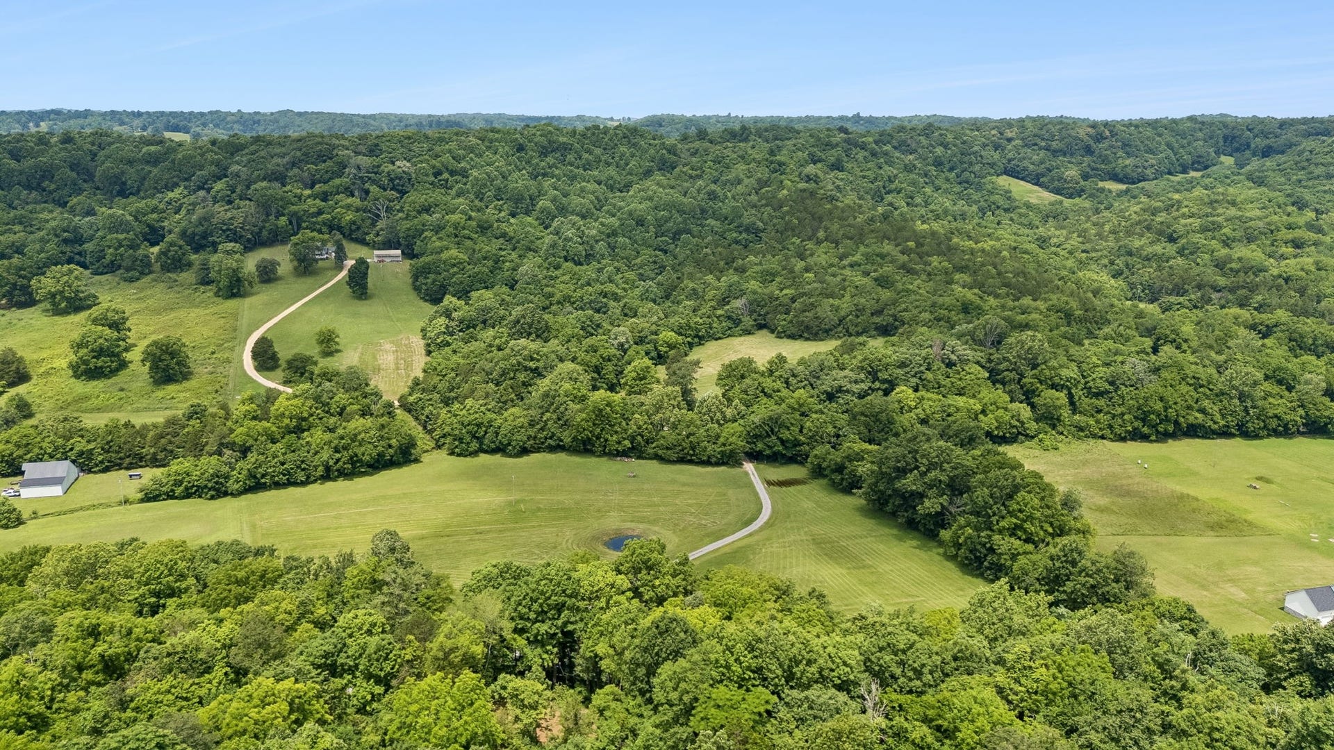 2865 Spring Place Rd, Belfast, TN 37019 2865 Spring Place Rd, Belfast, TN 37019