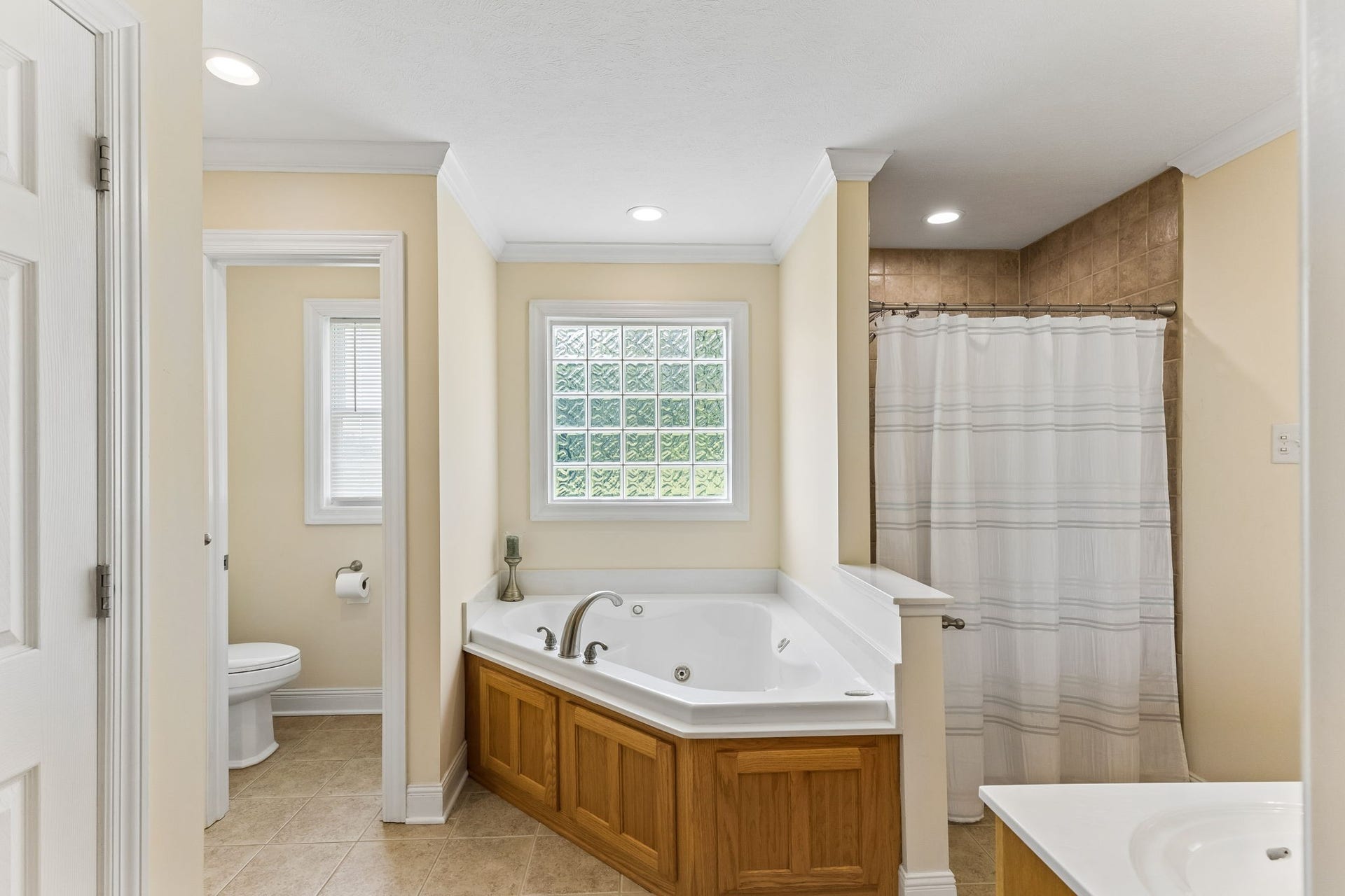 2865 Spring Place Rd, Belfast, TN 37019 2865 Spring Place Rd, Belfast, TN 37019