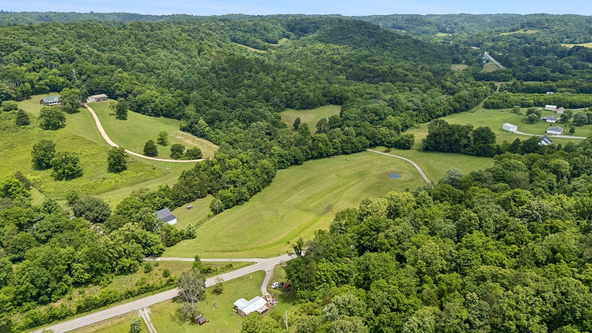 2865 Spring Place Rd, Belfast, TN 37019 2865 Spring Place Rd, Belfast, TN 37019