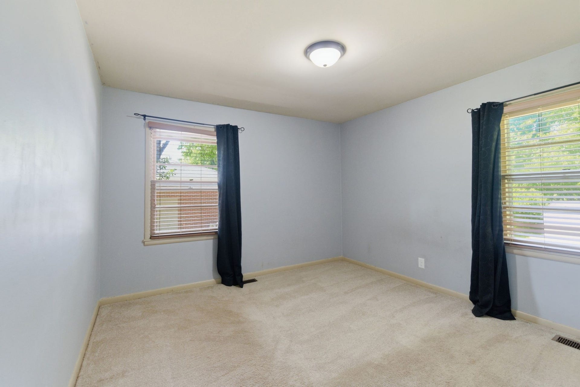 106 Burrum Dr, Shelbyville, TN 37160 106 Burrum Dr, Shelbyville, TN 37160