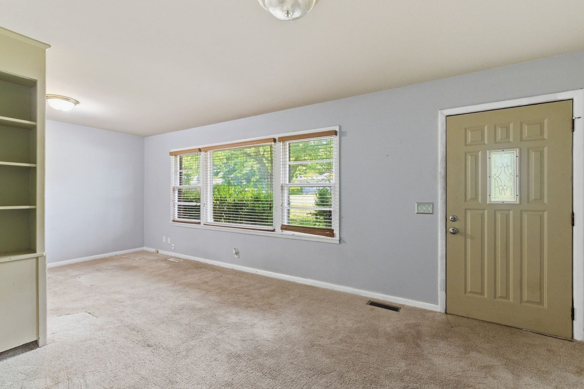 106 Burrum Dr, Shelbyville, TN 37160 106 Burrum Dr, Shelbyville, TN 37160
