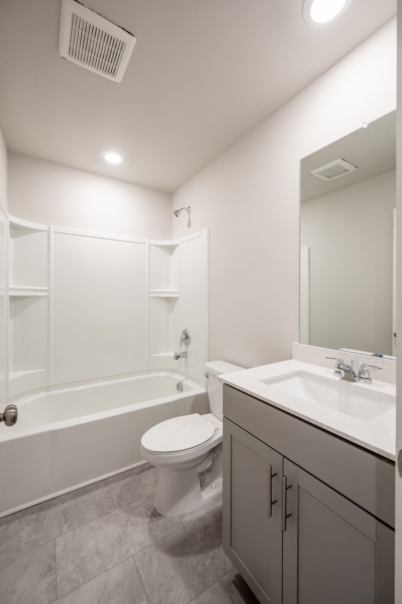 Spacious 2nd bath on the second level shared by 2nd and 3rd bedrooms