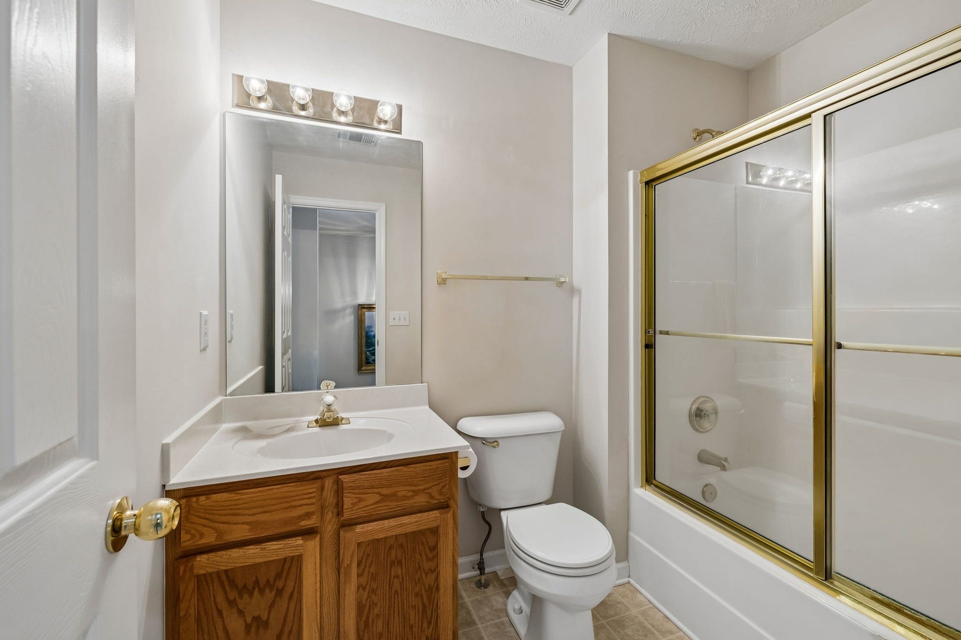 2030 Nashboro Blvd, Nashville, TN 37217 Enhanced/Virtually Staged Photo