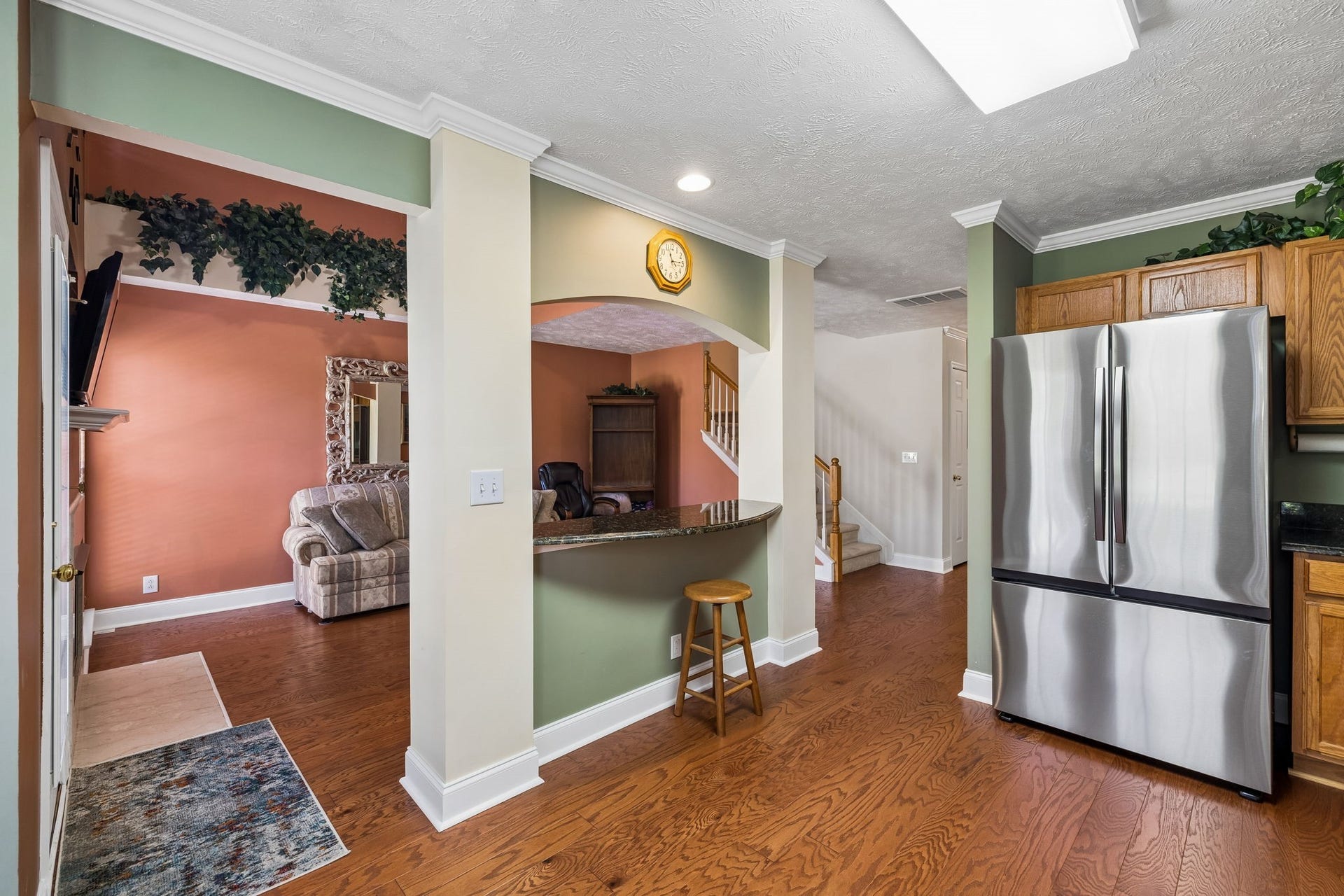 2030 Nashboro Blvd, Nashville, TN 37217 Eat-in Kitchen